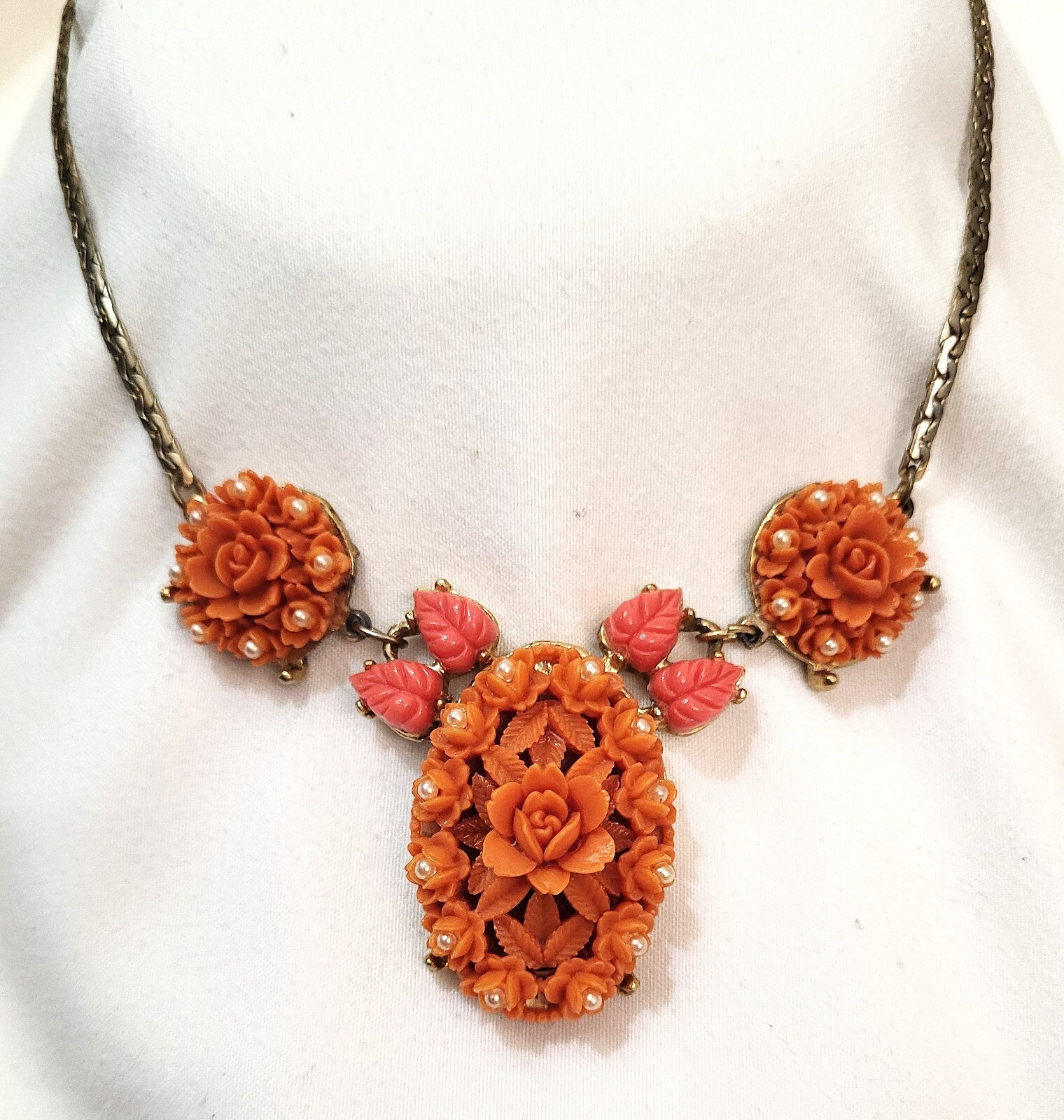Romantic Circa 1920’s Art Deco Carved Flower Faux Coral & Seed Pearl Necklace