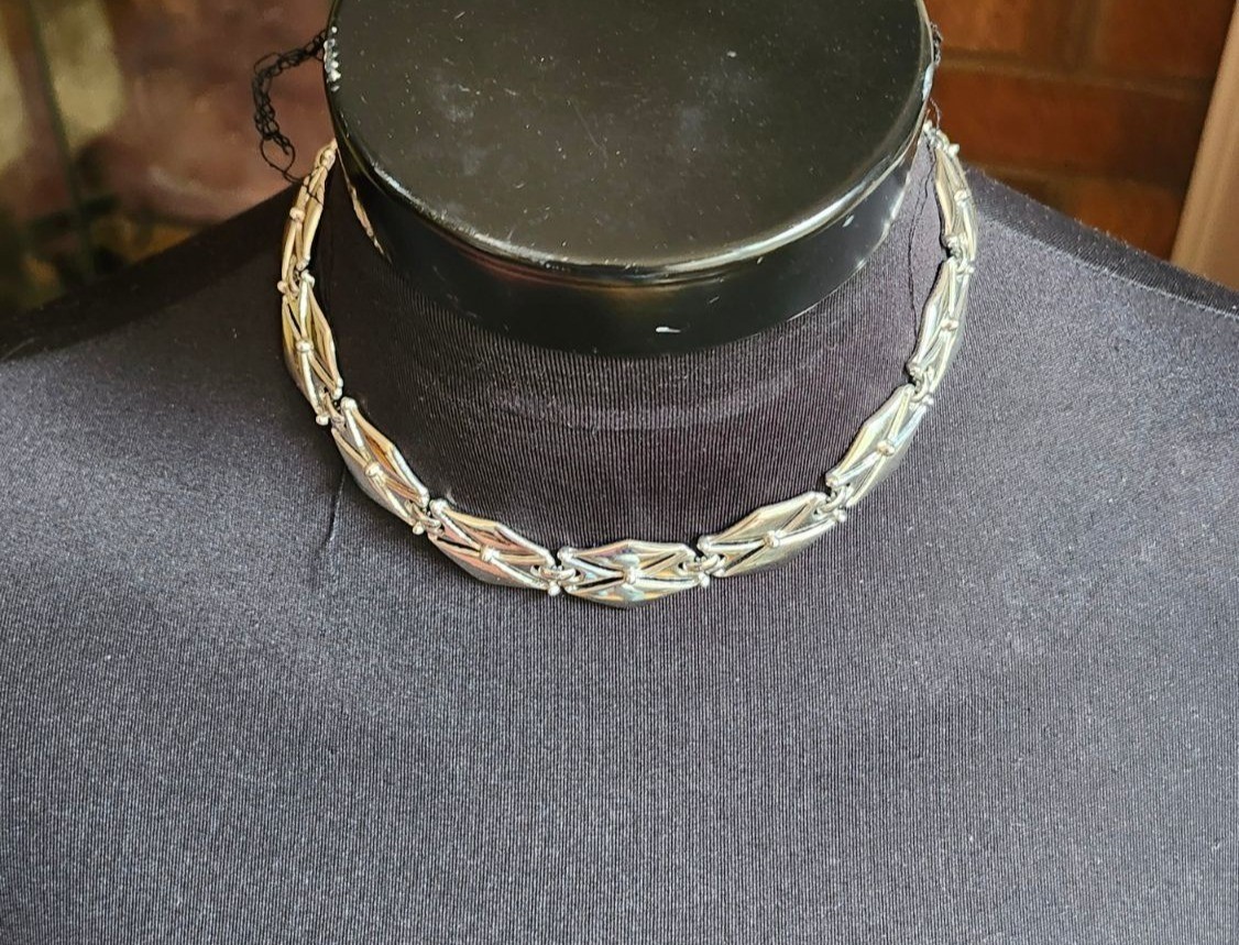 Vintage Trifari MCM Silver Tone Modernist Geometric Necklace Business Casual