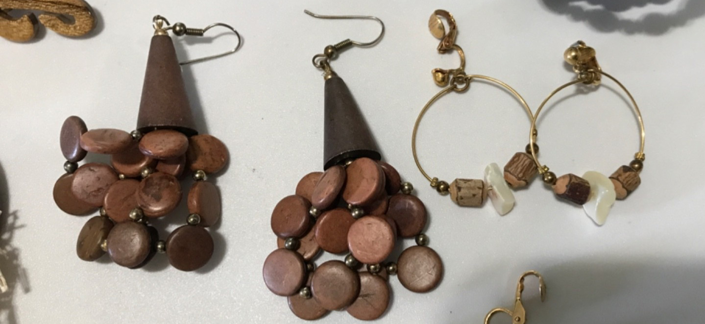 Vintage Unique MOD BOHO Wood Jewelry Necklace,Bracelets ,Earrings, Pins Lot