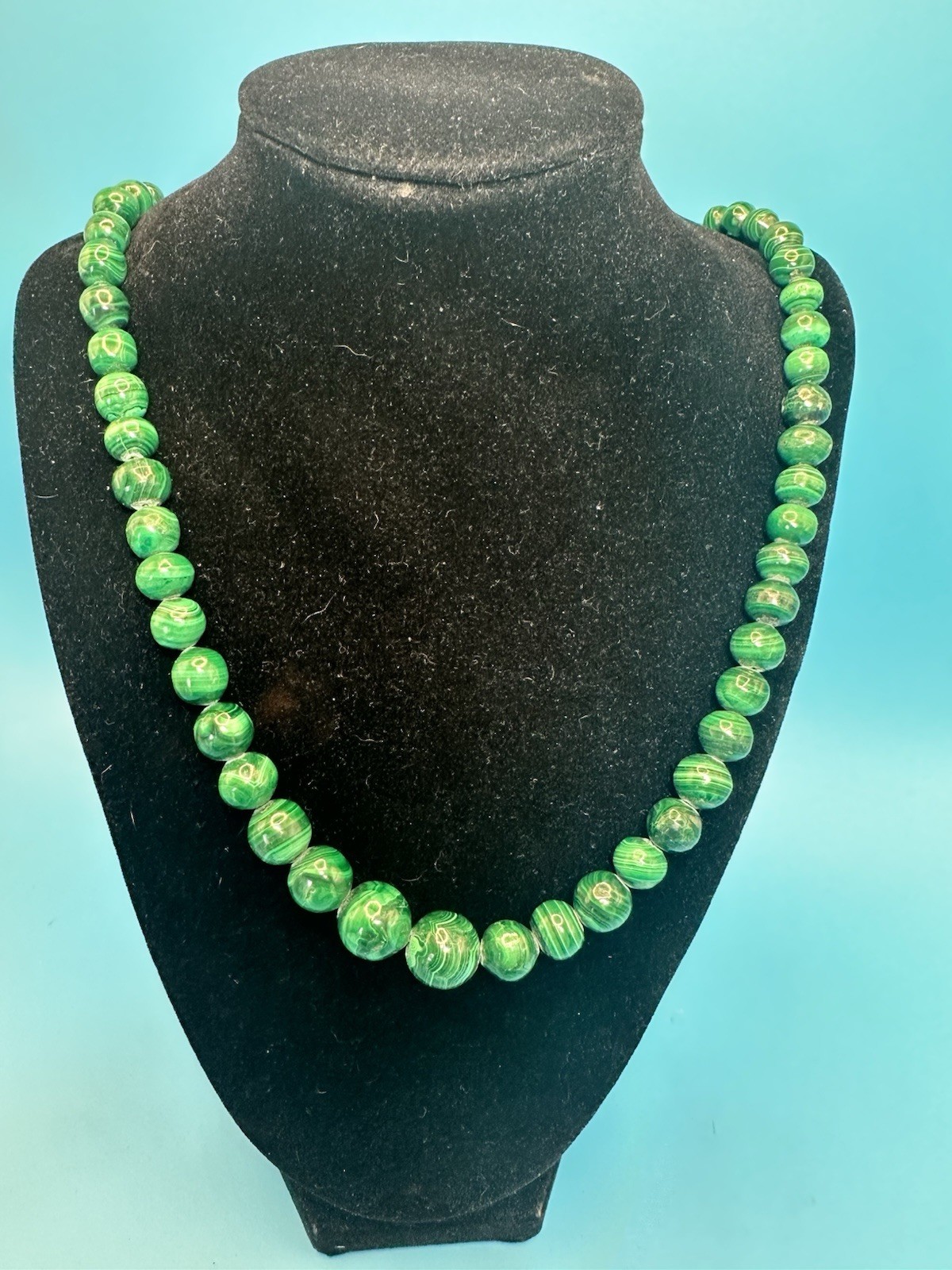 Vintage Malachite Stones Stunning Necklace 22.5” .925 Sterling Fish Hook Clasp