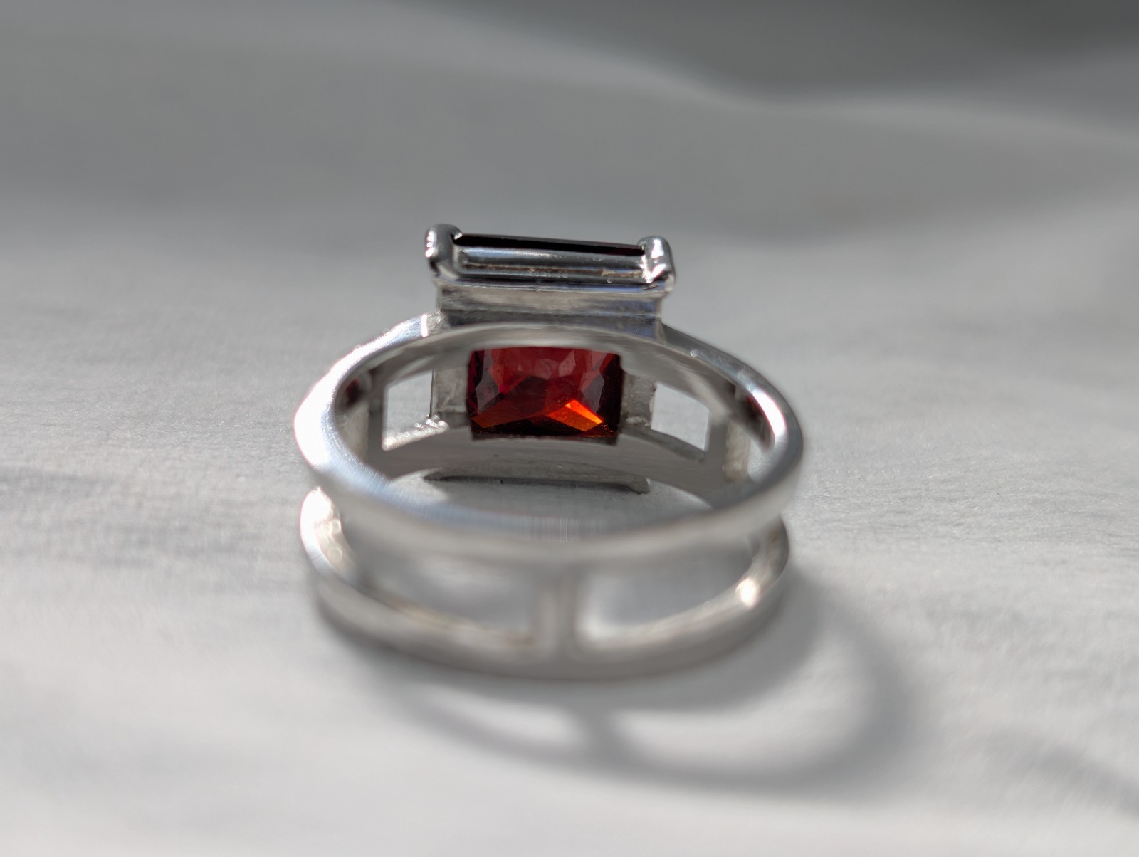 Sterling Silver 7Grams DBJ Dee Berkley Jewelry Garnet Red CZ Square Cut Ring S8