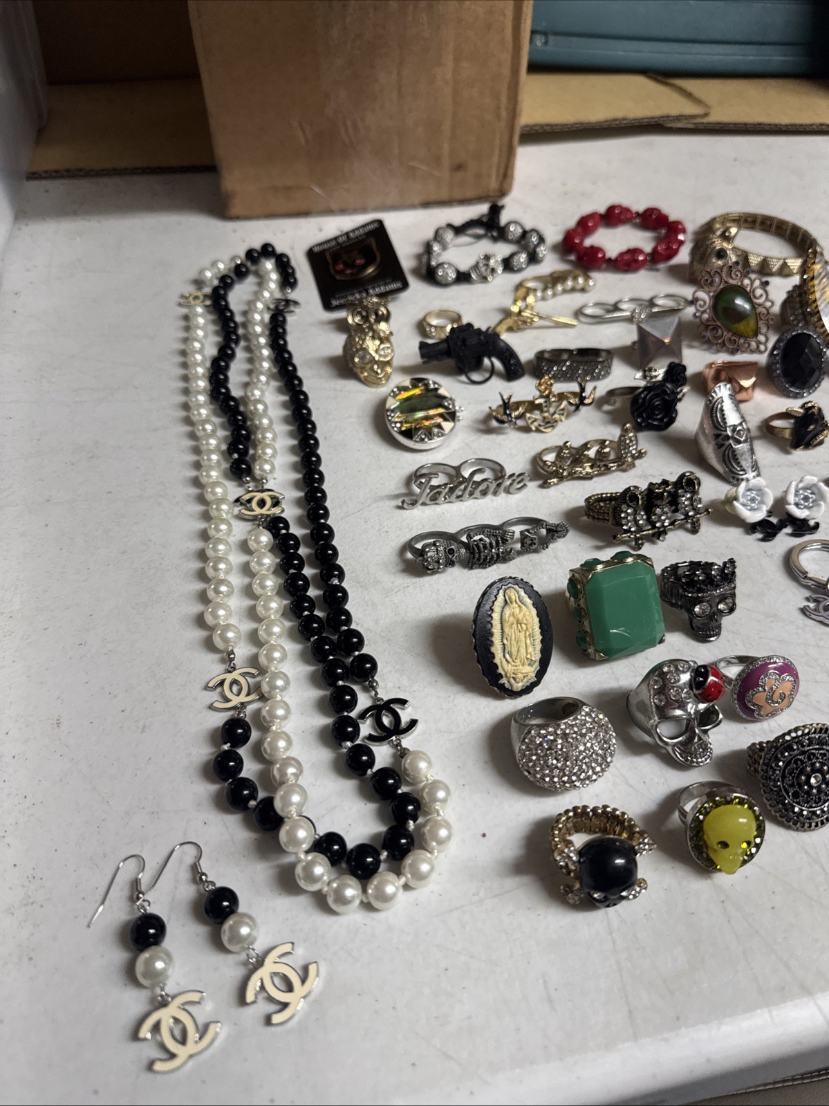 Lot Of Mix Vintage JEWERLY #8