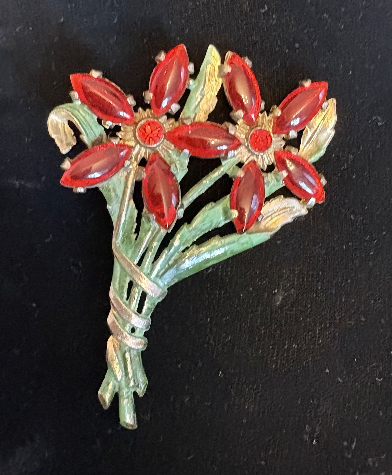 Vintage Enamel Flower Brooch Red Lucite Rhinestone Poinsettia Bouquet 3″ Xmas