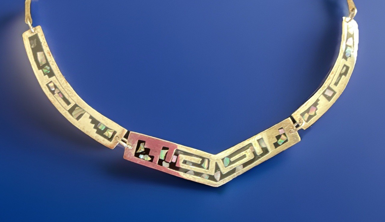 Vintage Alpaca Silver Mexico collar necklace with abalone shell inlay 16.5 in