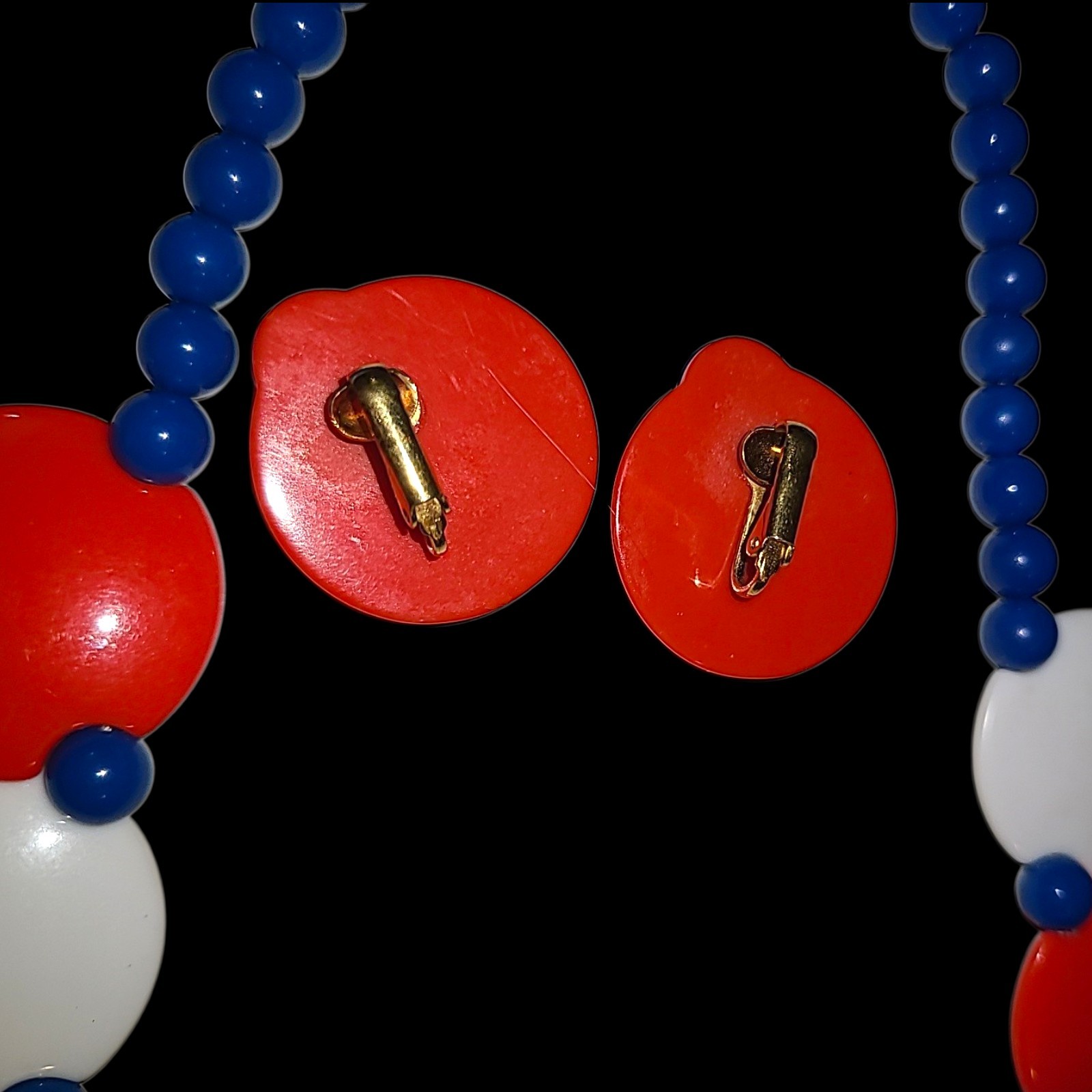 Vintage Avon Red, White and Blue Plastic Beads Necklace 20″& Clip-on Earring Set