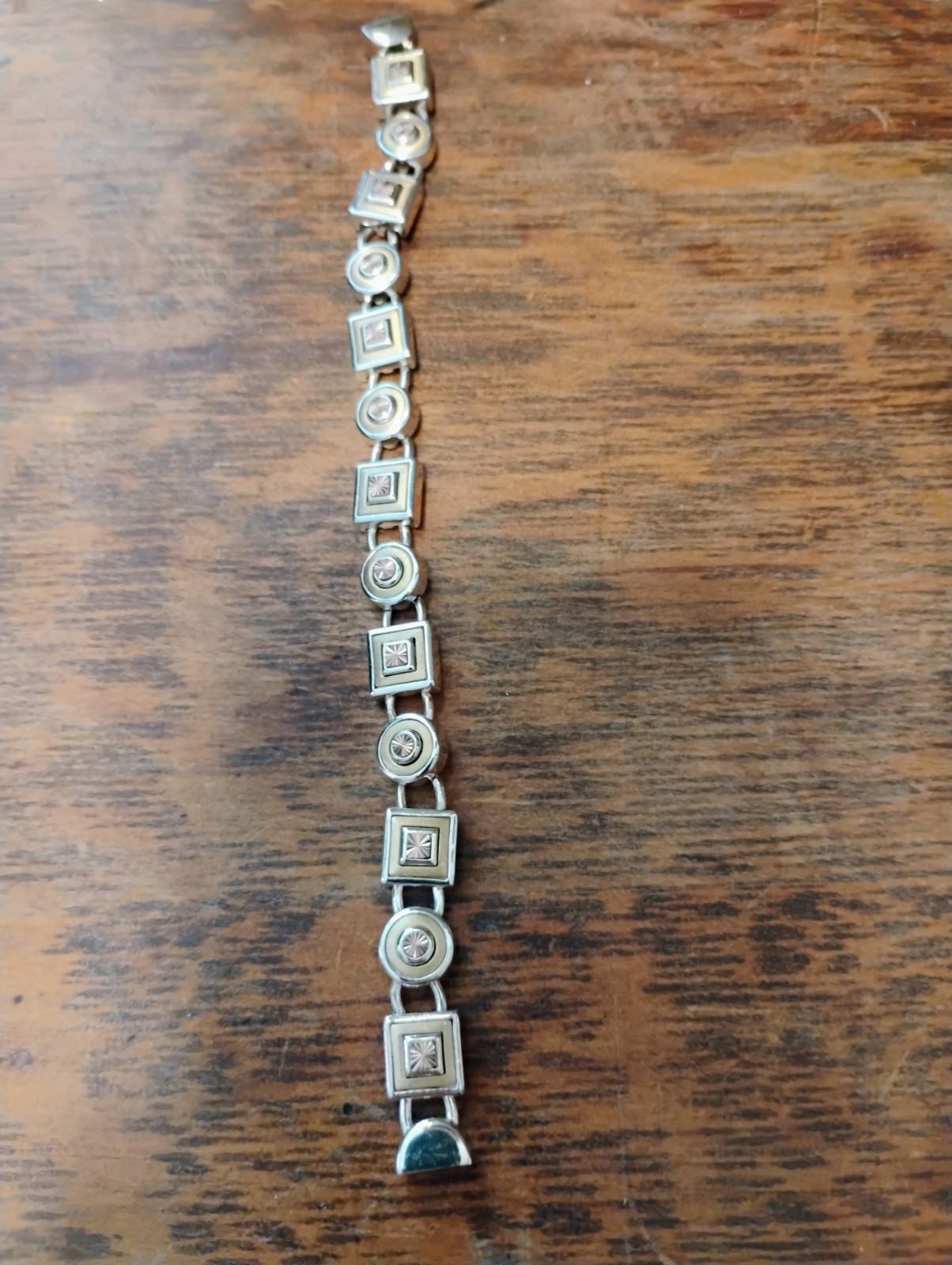 Women’s Two Tone Silver and Gold Liz Claborne Bracelet.