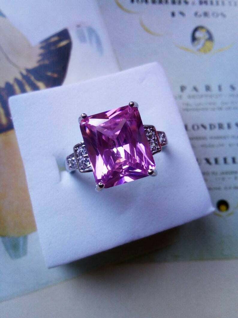 Stunning Art Deco Vintage Sterling Silver Radiant Square Rose Quartz 9.CT Ring
