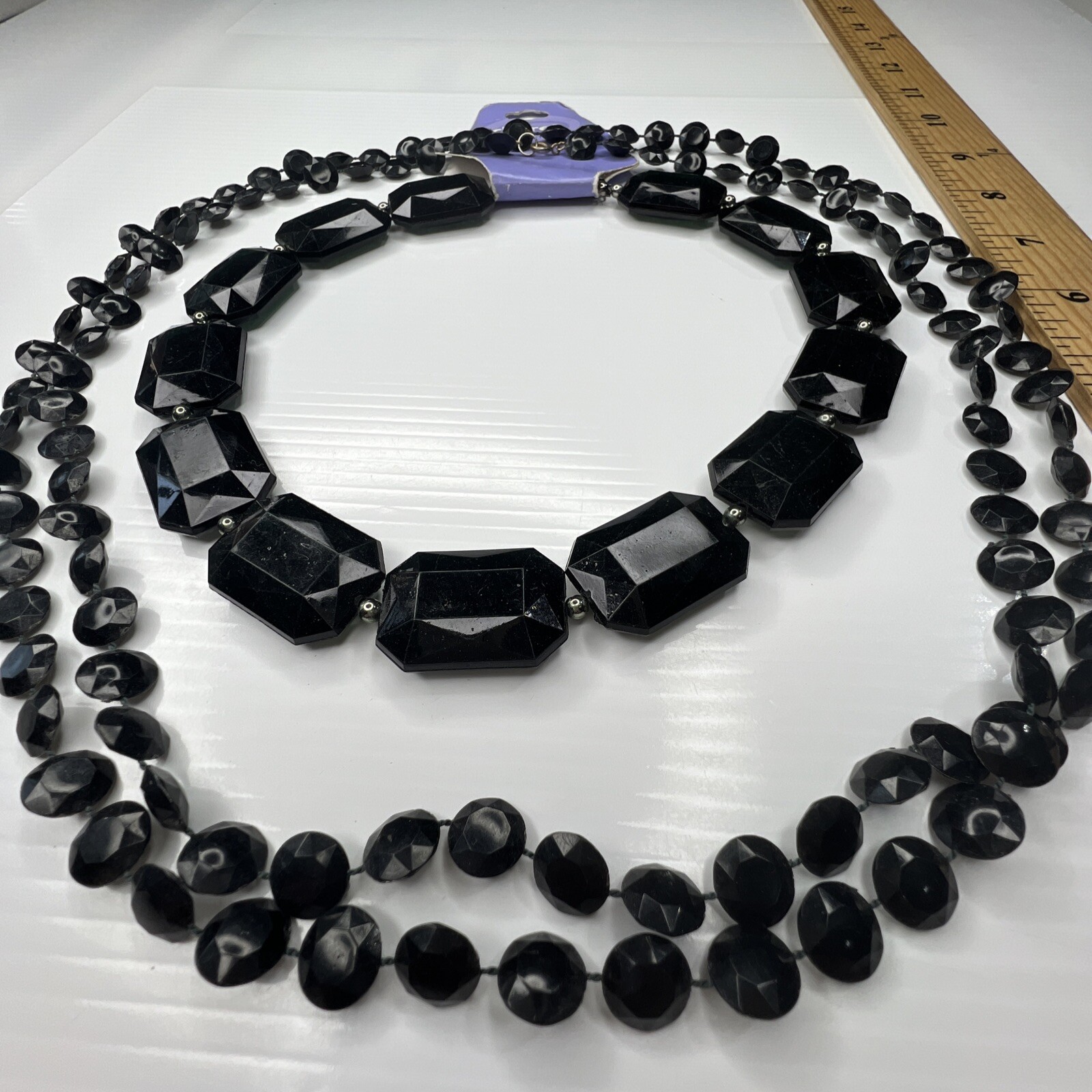 H1 Lot Dark Green Black Resin Lucite Beaded Jewel Shapes 70s Retro Necklaces