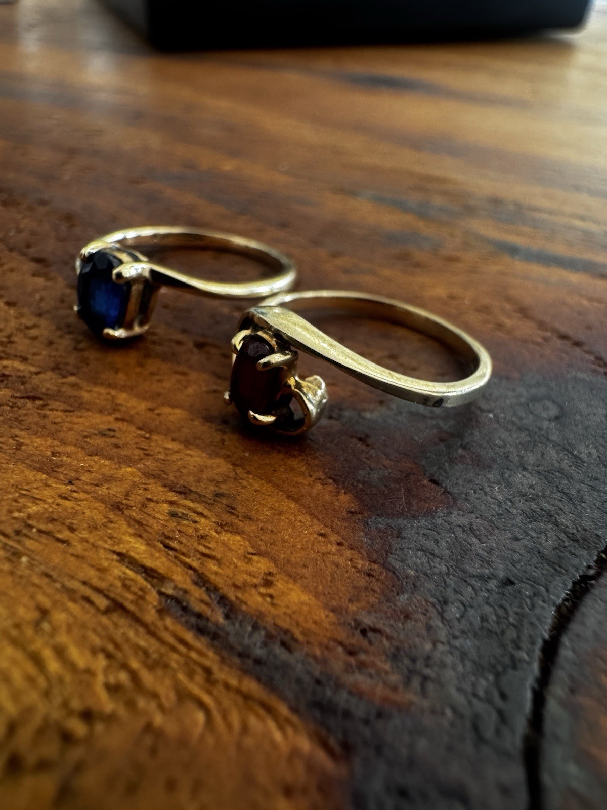 VTG 10K Yellow Gold Two Rings Toi et Moi Ruby Sapphire Ring Set sz 4.25 2.39 Gr
