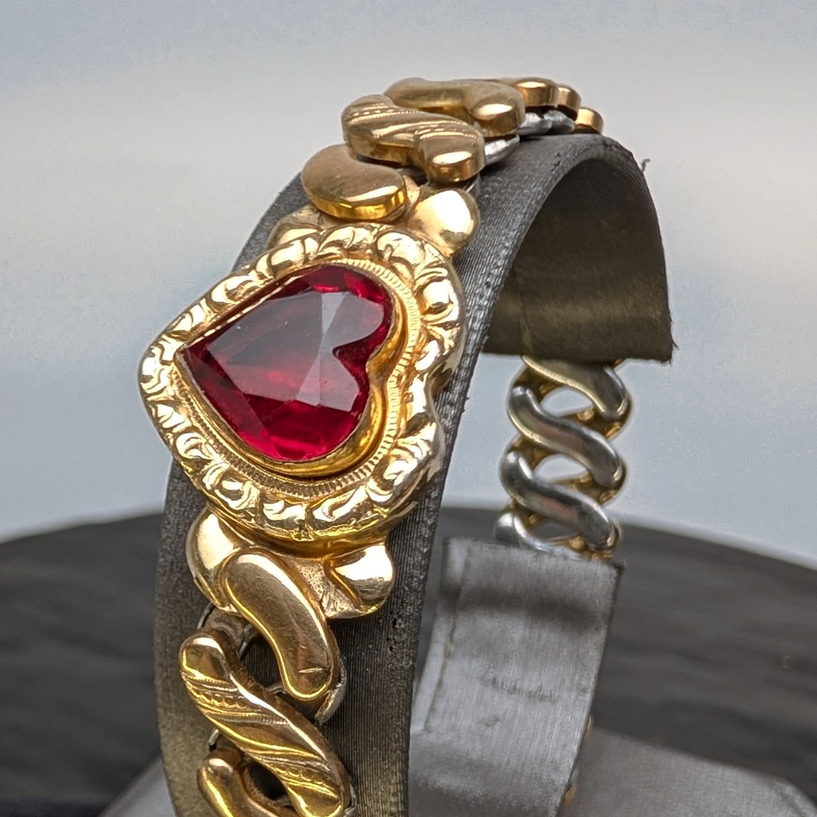 Carmen D.F.B. Sweetheart Ruby Red Heart Gold Filled Expansion Bracelet Vintage