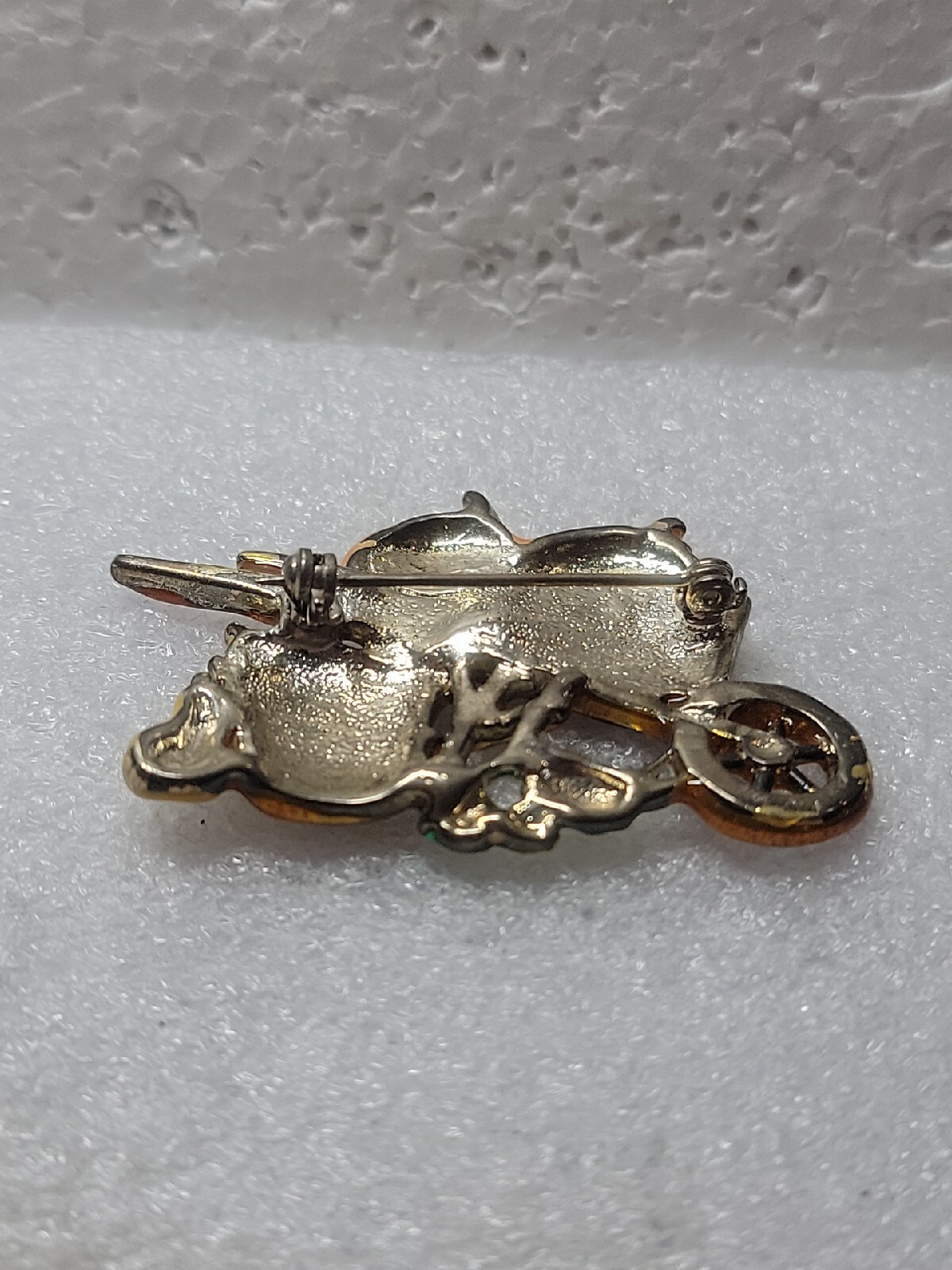 Vintage Autumn Fall pumpkins wheelbarrow Corn Enamel Squash Latch Clasp