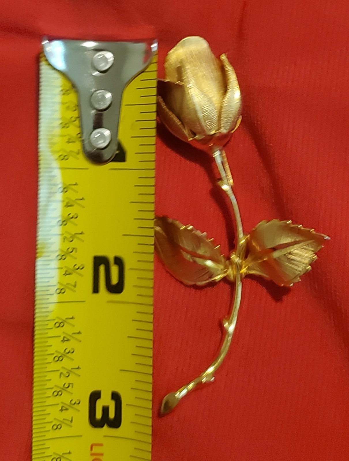 Vintage Giovanni Rose Brooch Gold Tone Symbol of Love Pin 1960s Floral Signed