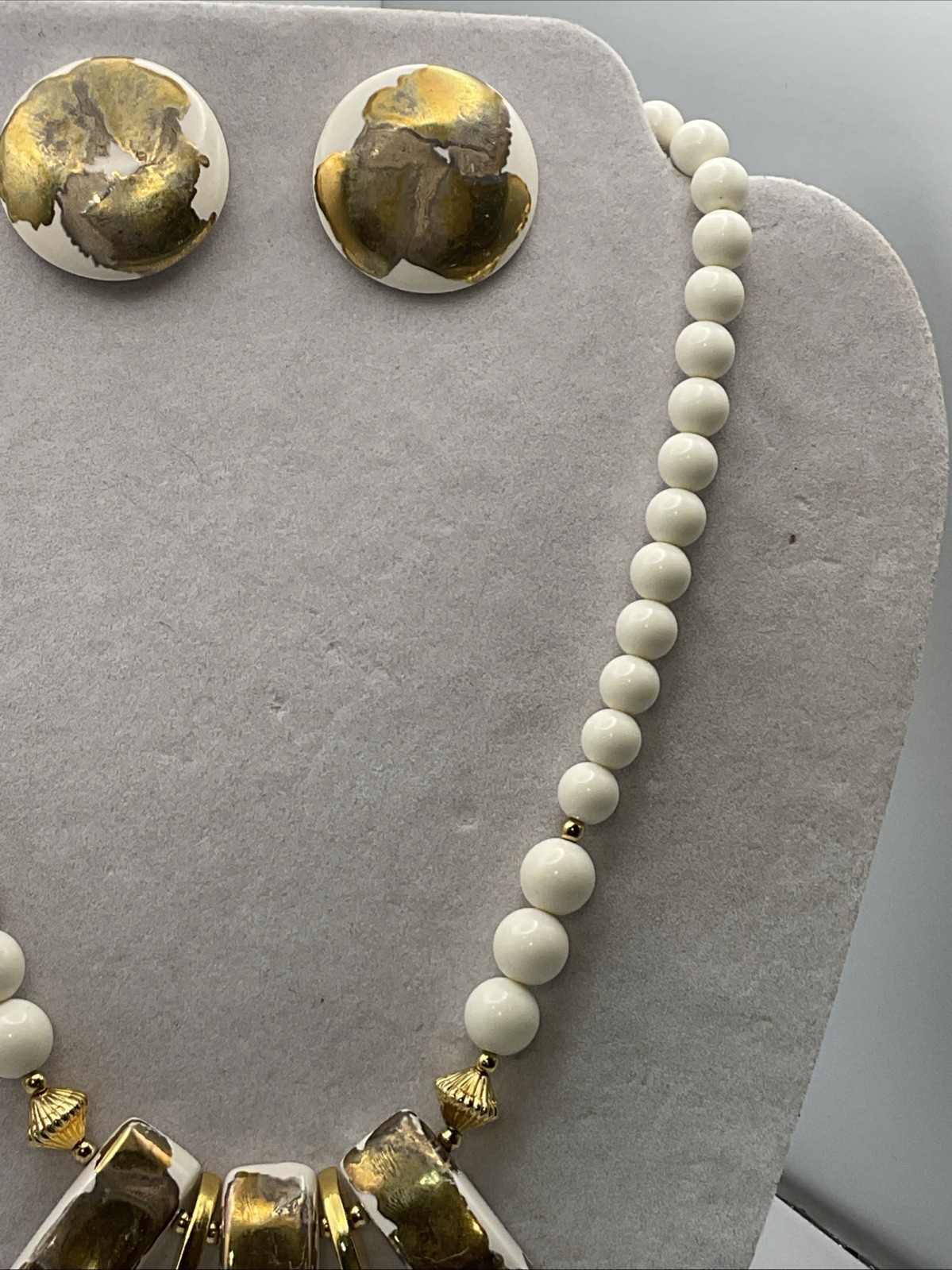 Vintage 60s-80s White & Gold-tone Chunky Bib Necklace/ Earring Set Marked Japan