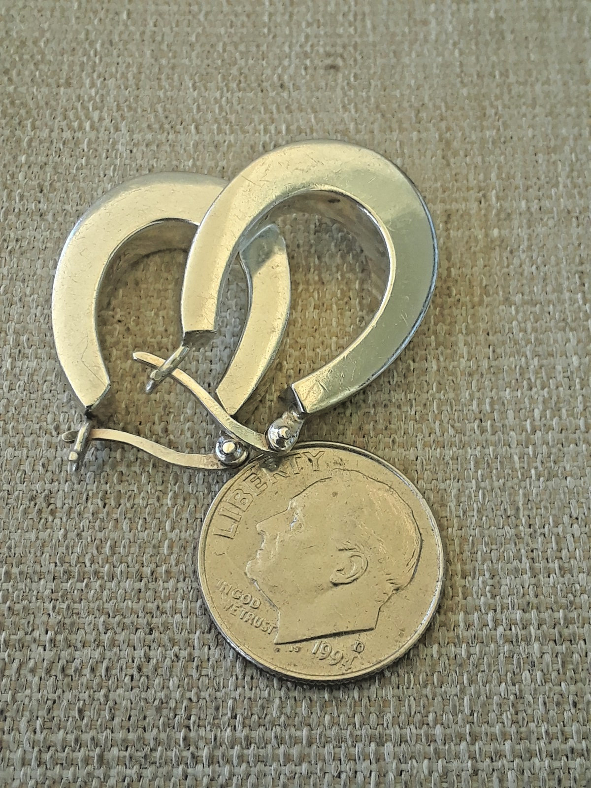 Vintage Sterling Silver Chunky Squared Horseshoe Hoop Earrings About 1″x3/4″