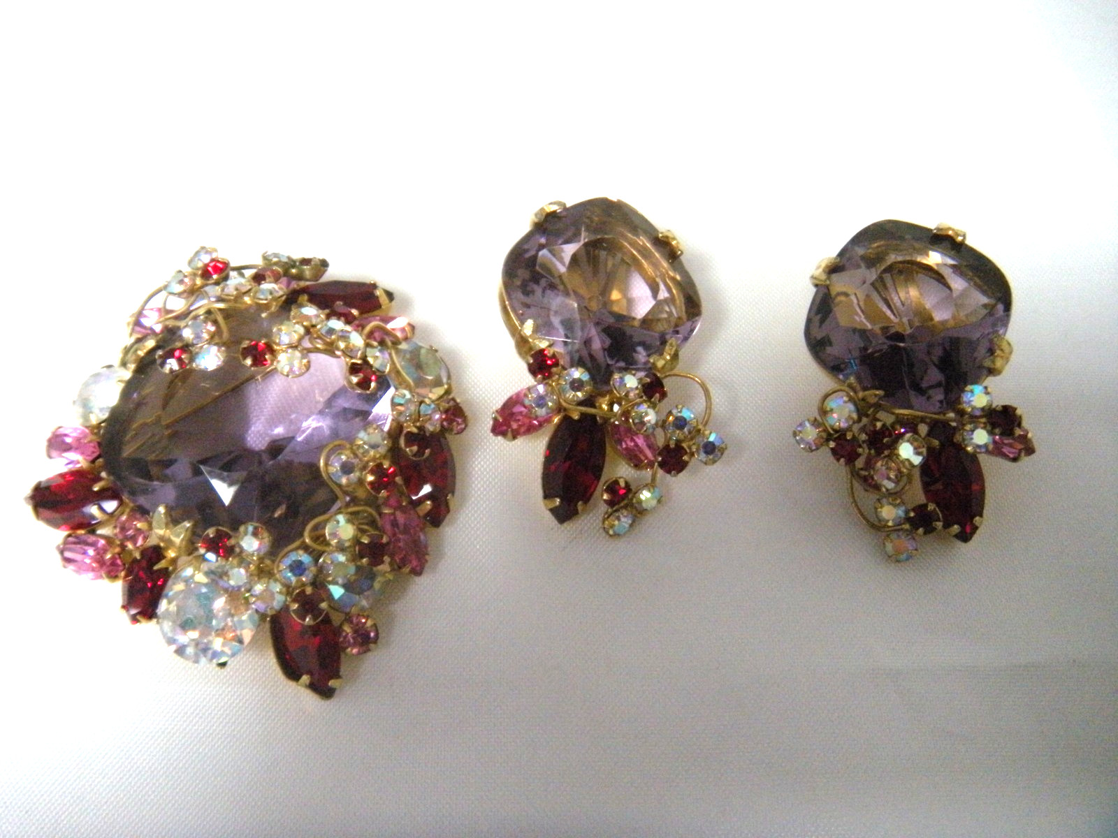 JULIANA Purple Pink Red Rhinestone Vintage Brooch Earring Set