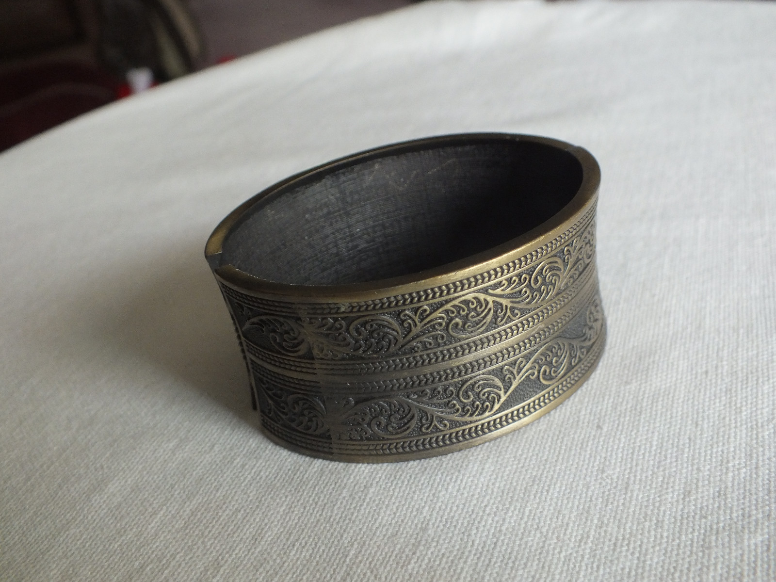 Collectible Clamp Bracelet Brass Tone Embossed 1 3/8 W x 2 1/2″ Across NICE