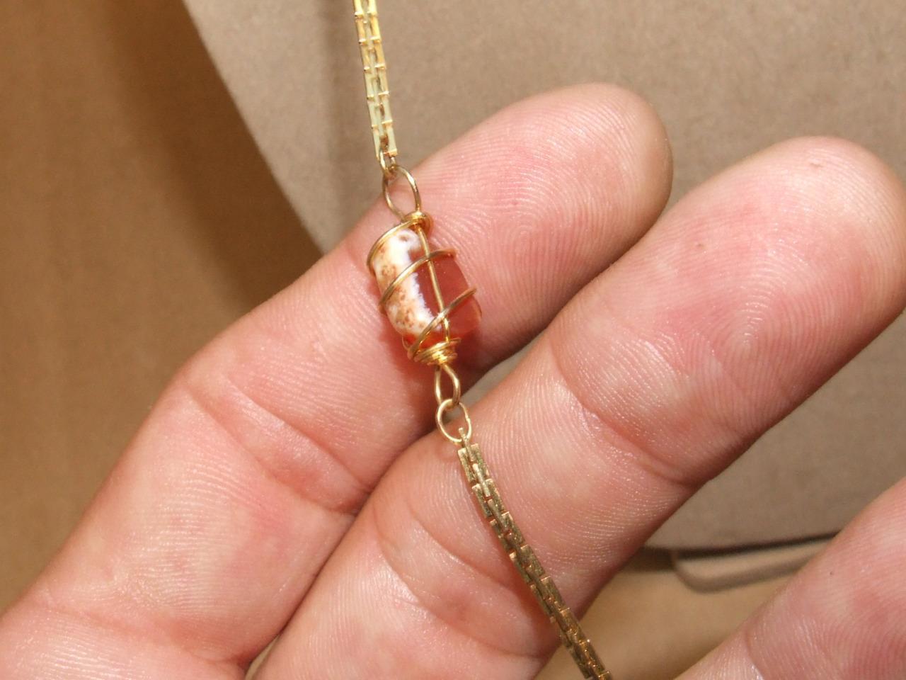 Vintage 80s Goldtone Wire Wrap Caged Agate Quartz Gemstone Box Link Necklace 30″