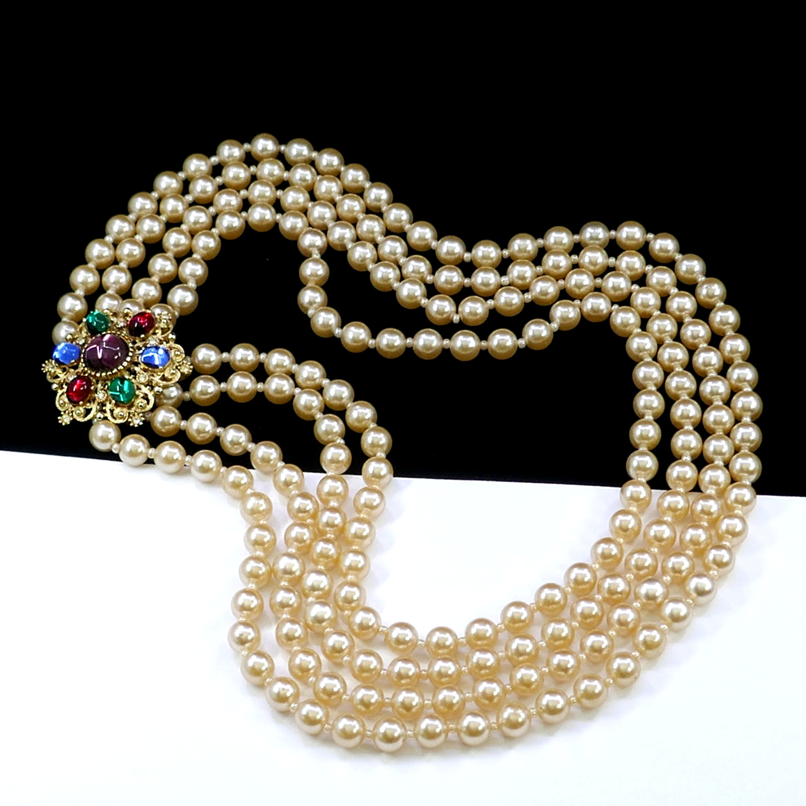 VINTAGE SPHINX OF ENGLAND CABOCHON RHINESTONE MULTI-STRAND PEARL BEAD NECKLACE