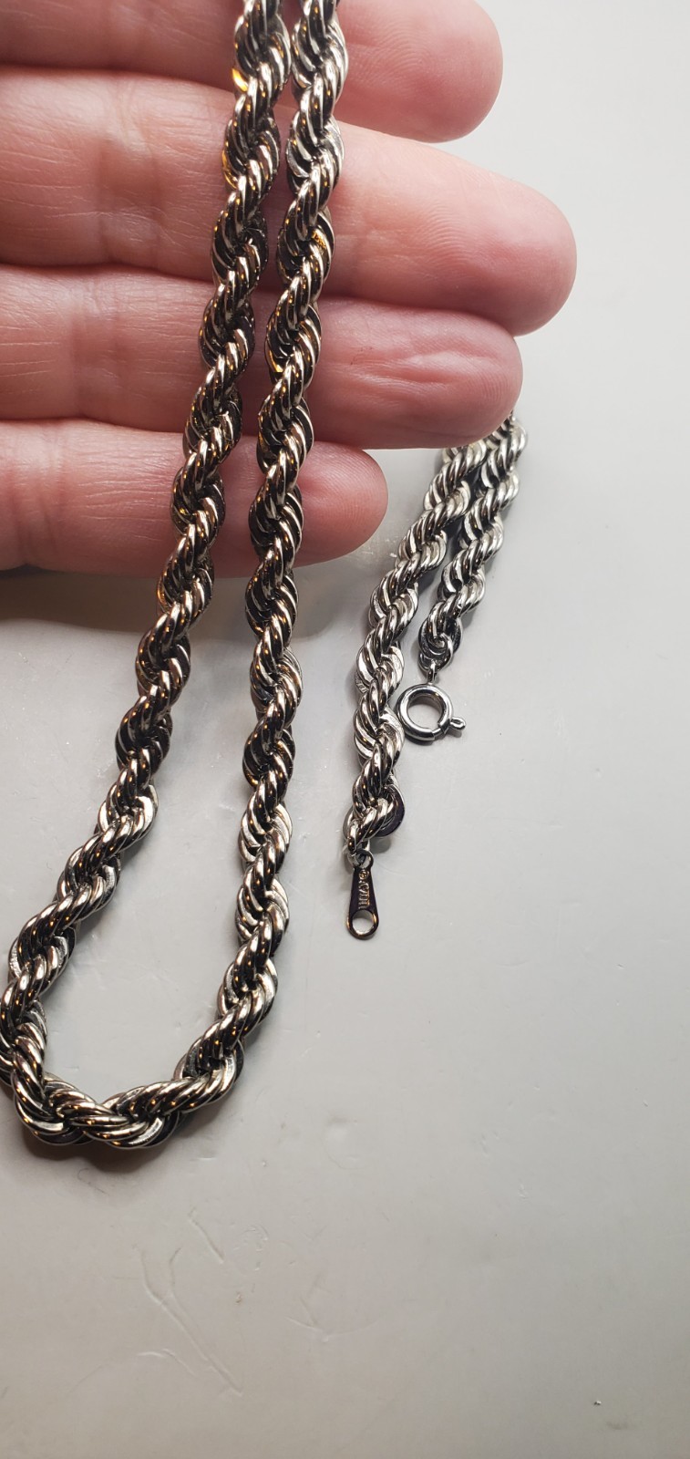 2 Vtg Twisted Rope Chains: Avon Heavy 24″, Silvertone & Black 30″