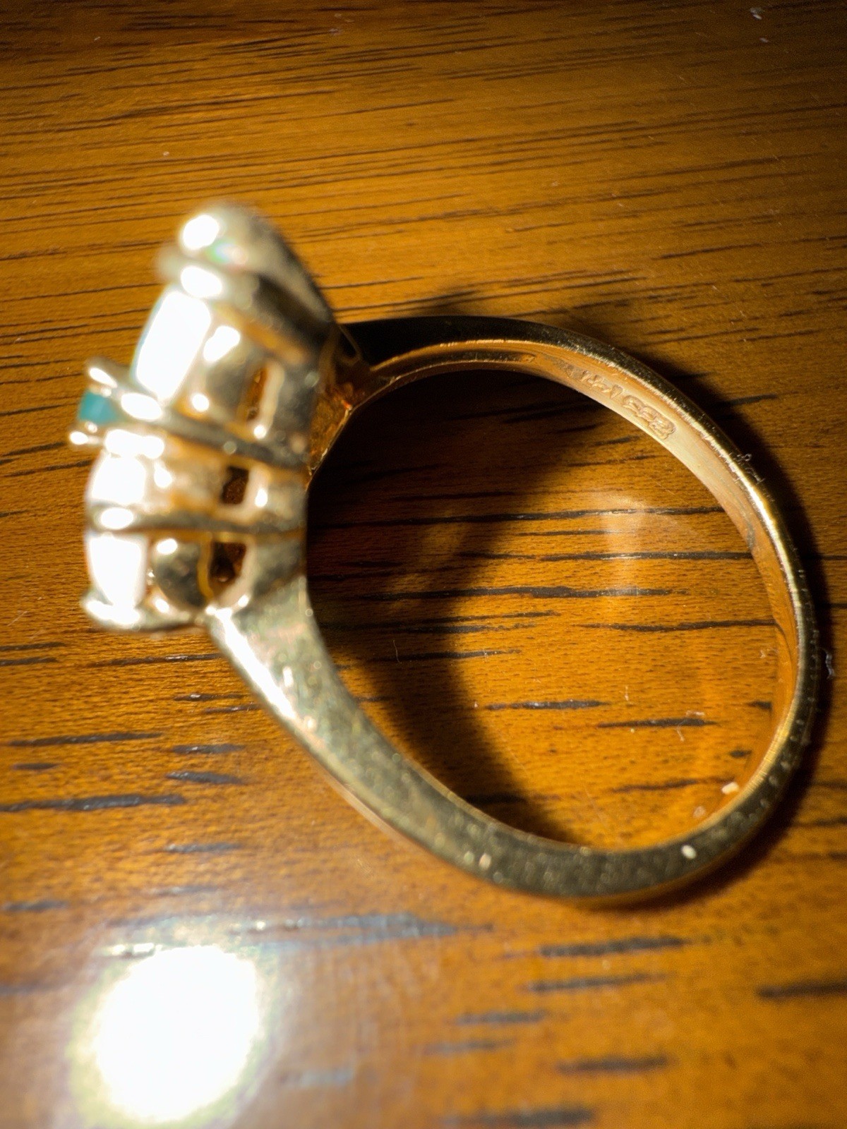 Vintage 14K Yellow Gold Opal Cluster Ring Green Center Stone Size 8.
