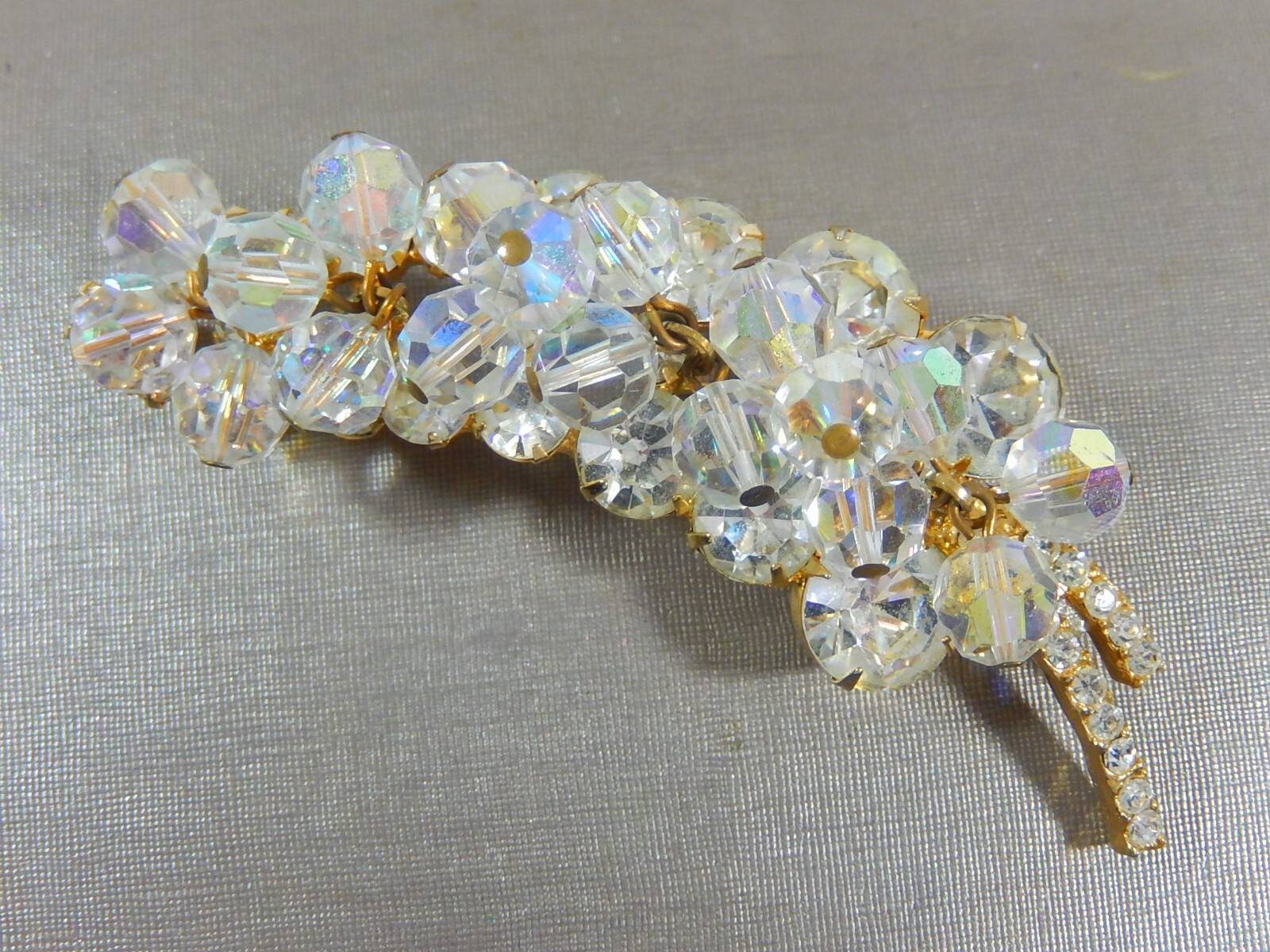 JULIANA D&E BOOK VERIFIED PIECE AB CRYSTAL & RHINESTONE PRONG SET 3.20″ BROOCH