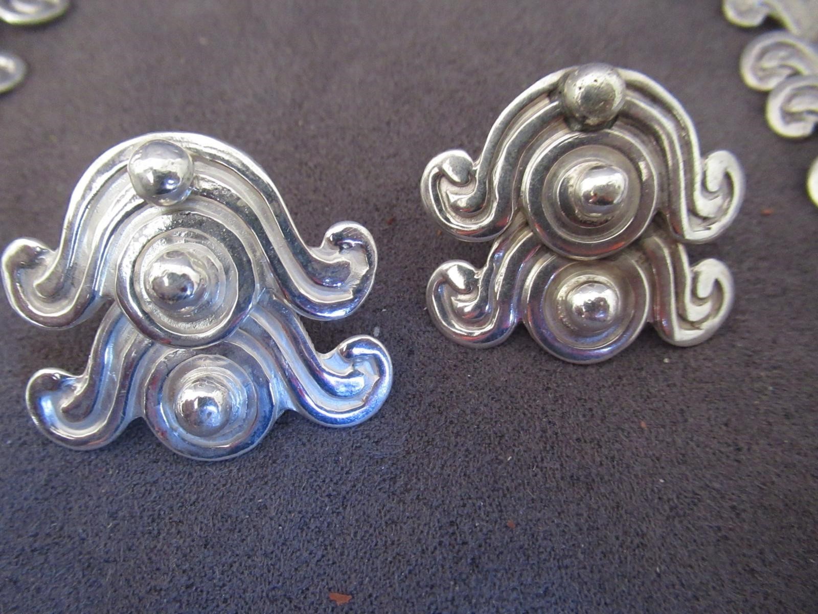 Taxco Los Castillo Mexican Silver Double Swirl 26″ Necklace #262 & Earrings dl