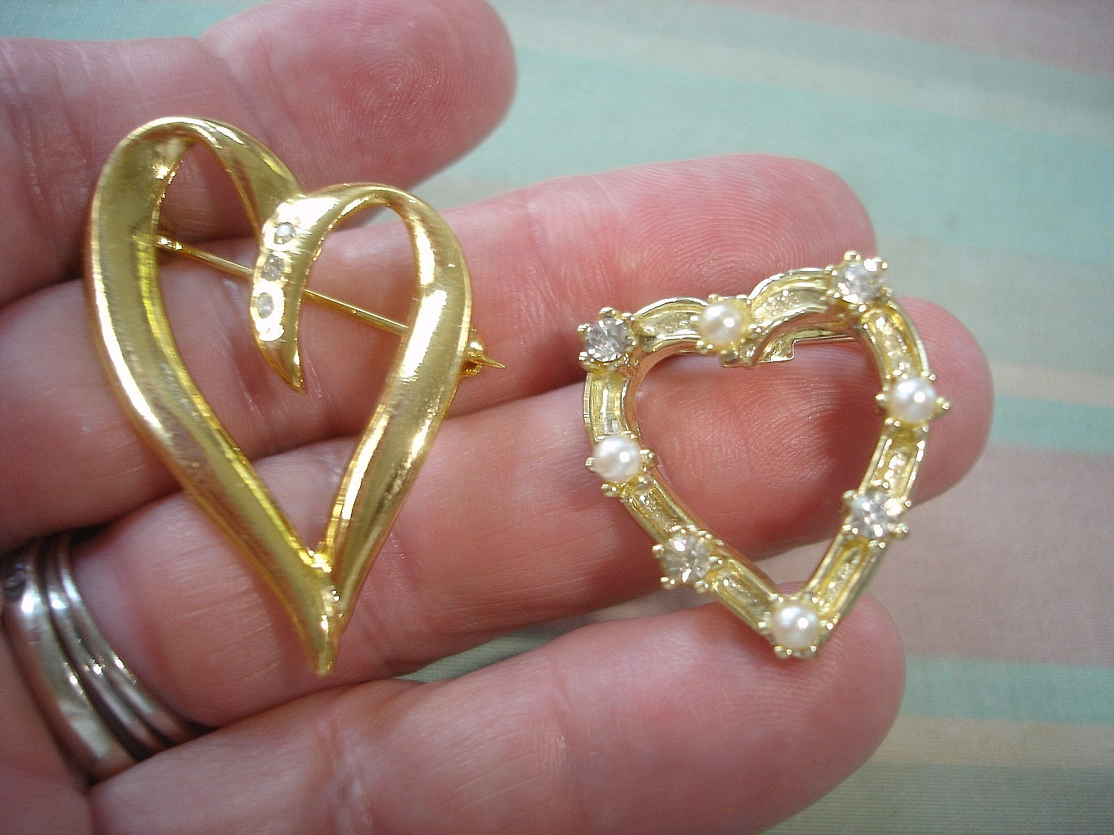 Vintage LOT of 6 HEART & ANGEL Pin Brooches-4 Heart, 2 Angels-Pearls Rhinestones