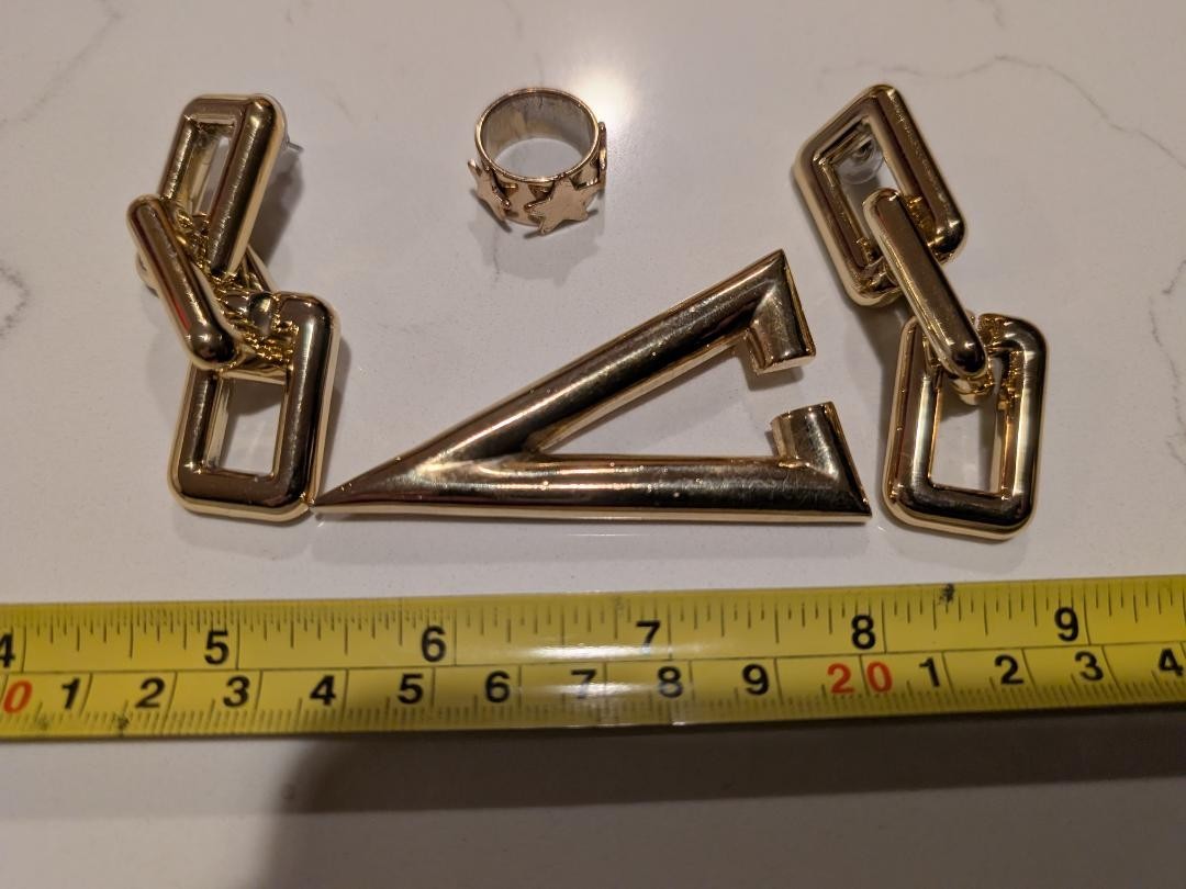 Beautiful Set of Geometric Brooch, Chain Link Drop Earrings and Ring with Stars