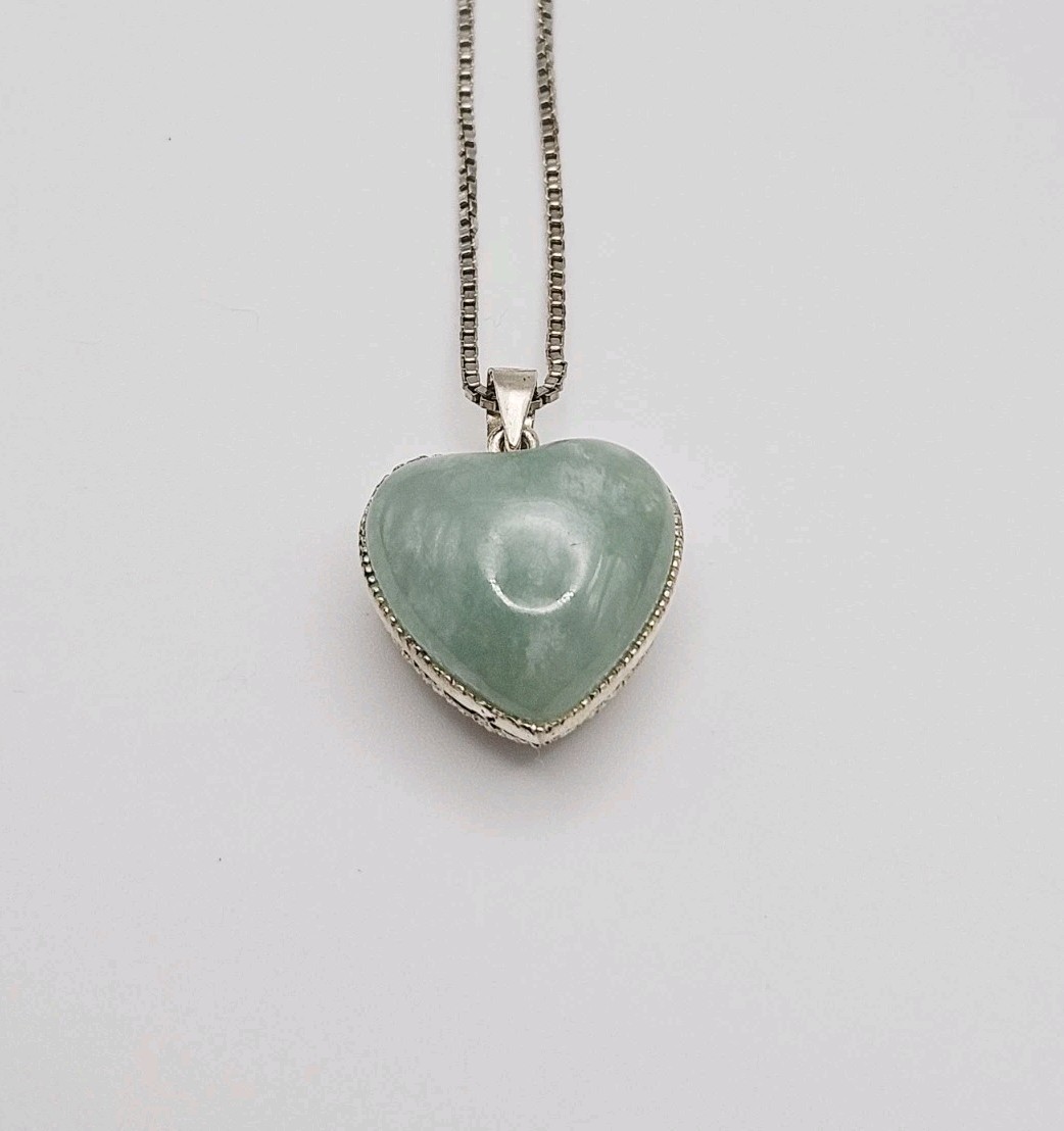 Dee Berkley DBJ Sterling Silver Jade & CZ Heart Pendant On 18″ Chain Necklace