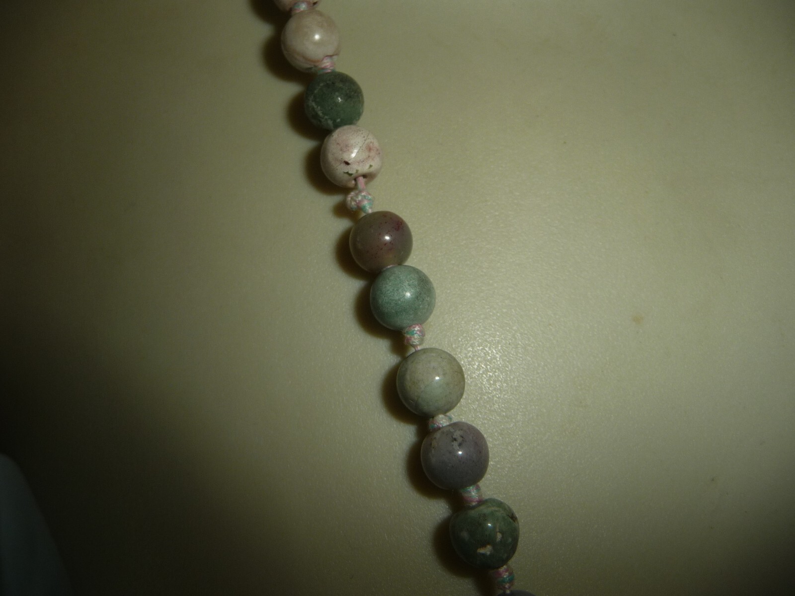 19″ Long HAND KNOTTED MULTI COLORED GRAYS + NO CLASP NECKLACE #18/24A