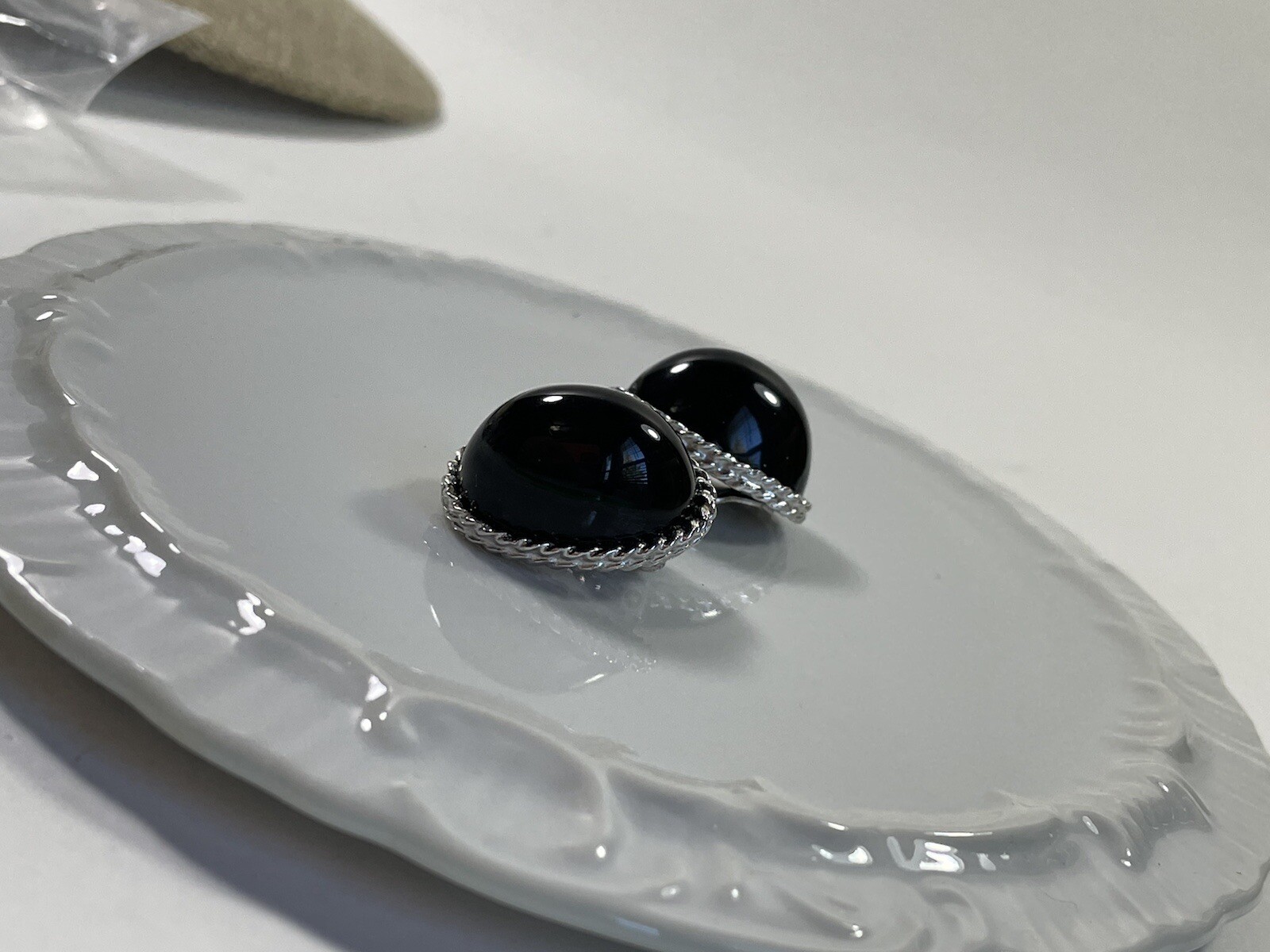 Vintage 80s Signed Les Bernard Clip on Earrings Black with Silver Tone edges