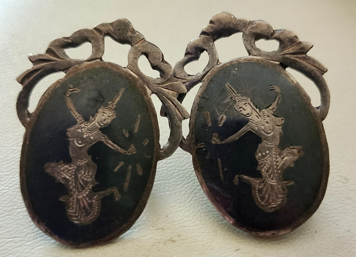 Sterling Silver Siam Niello Dancer Vintage Post Pierced Back Earrings & daily sh