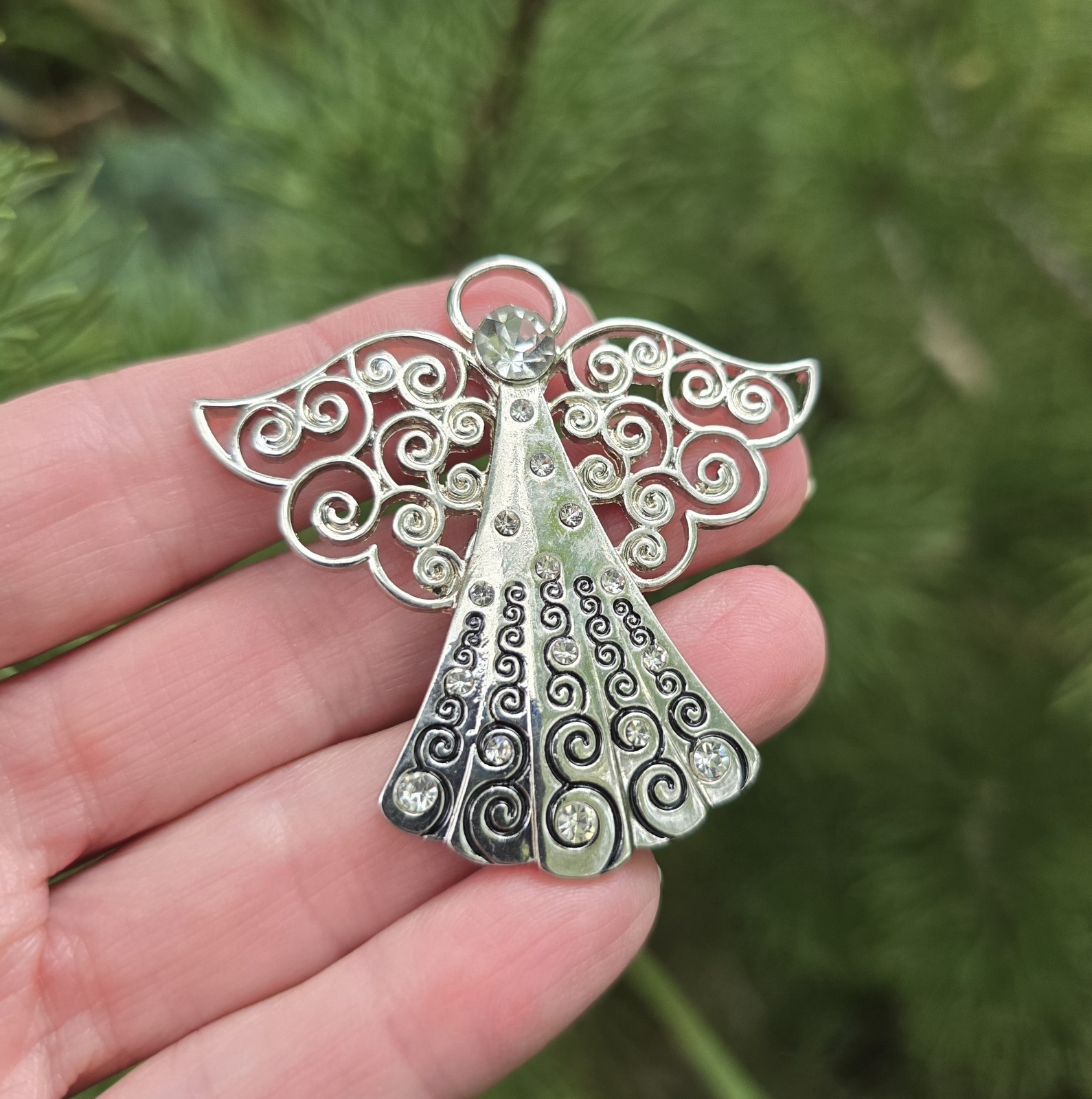 Silver Angel MAGNETIC Brooch. Angel jewelry. Christmas pin. Remembrance gift.