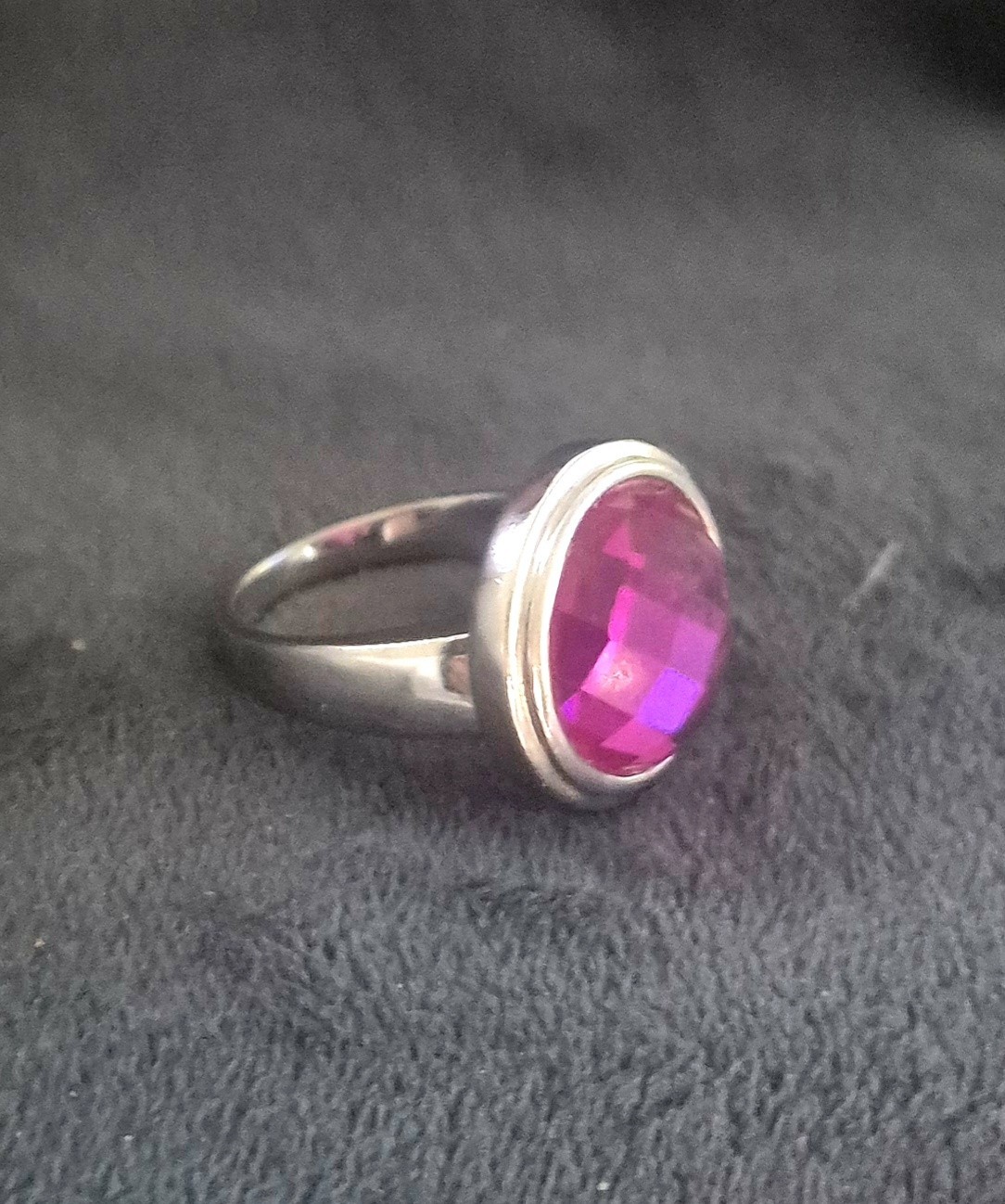 Hsn Ross Simons Sterling Silver Pink CZ Bezel Solitaire Statement Ring Size 8.25