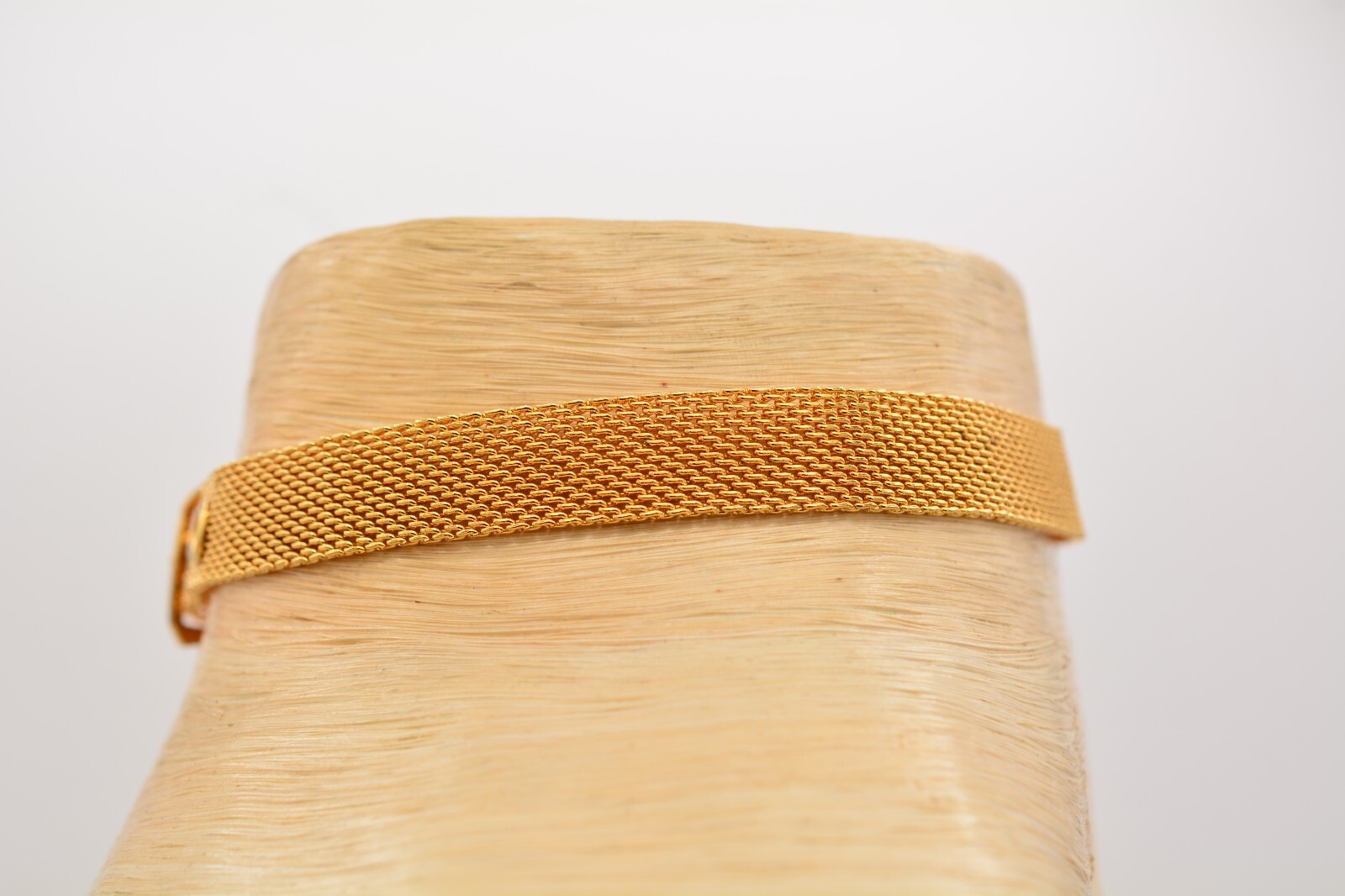Vintage Choker Necklace Mesh Chain Belt Buckle Collar Gold Chunky 1/2″ 90s AS IS