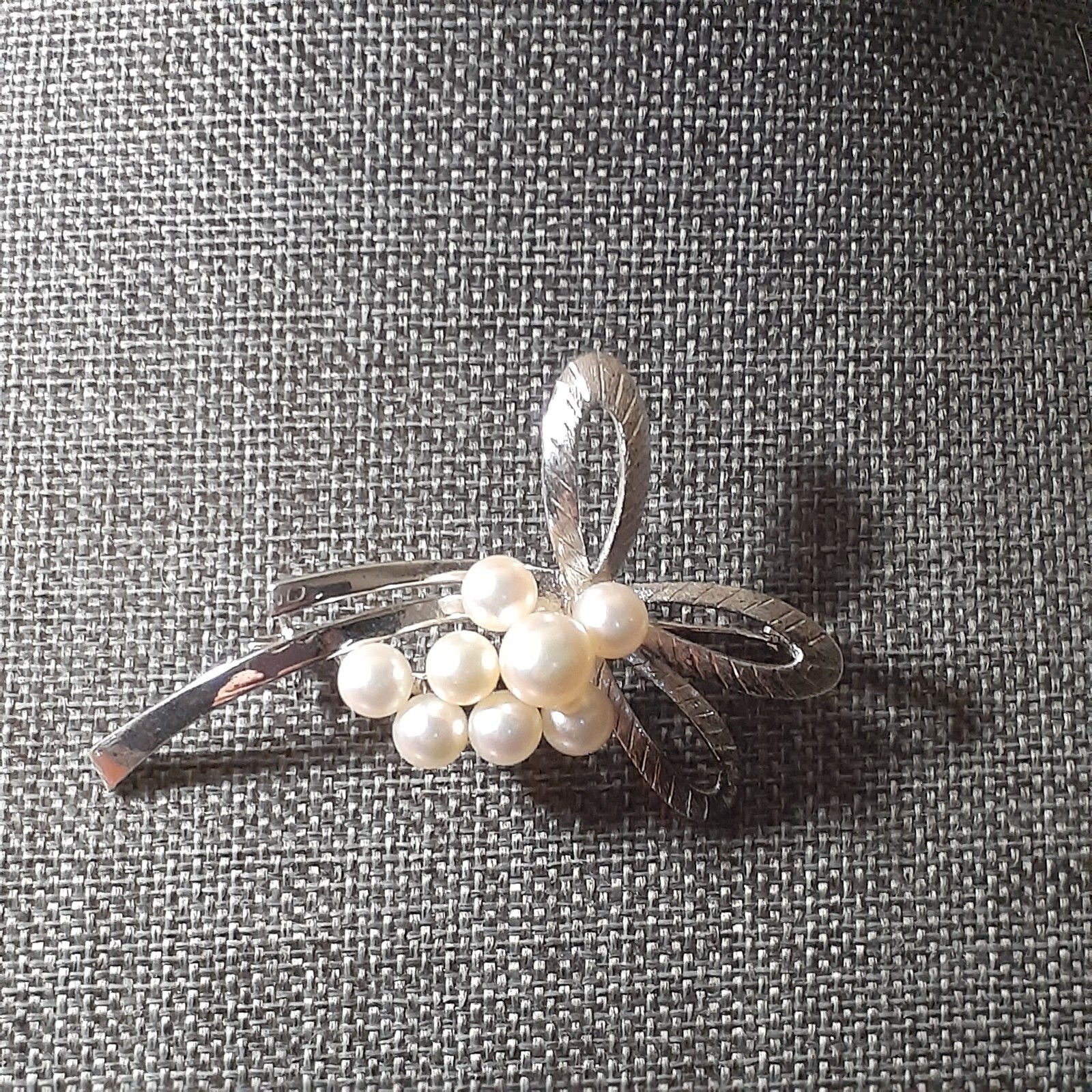 VTG Mikimoto 8 Akoya Pearl Brooch Sterling Silver Bow Signed M S Japan Gift Idea