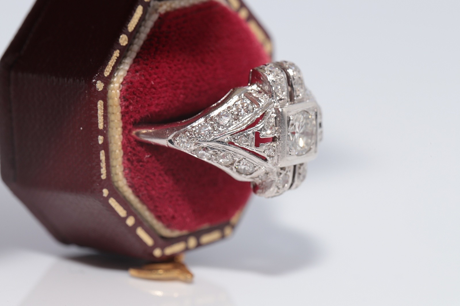 Antique Circa 1920s Handcrafted Art Deco Platinum Natural Diamond Ring