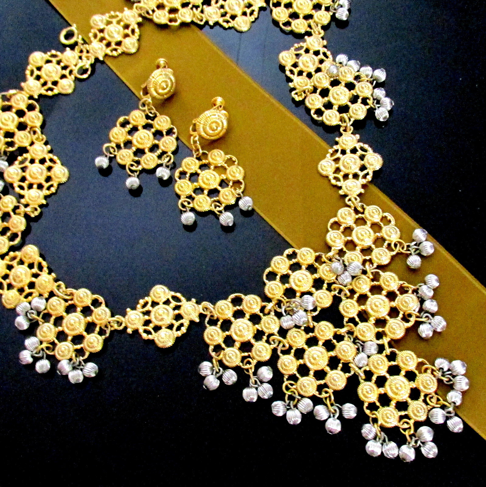 VTG Rare 70s Runway GP/Silver NAPIER Cannetille Filigree BIB NECKLACE EARRINGS