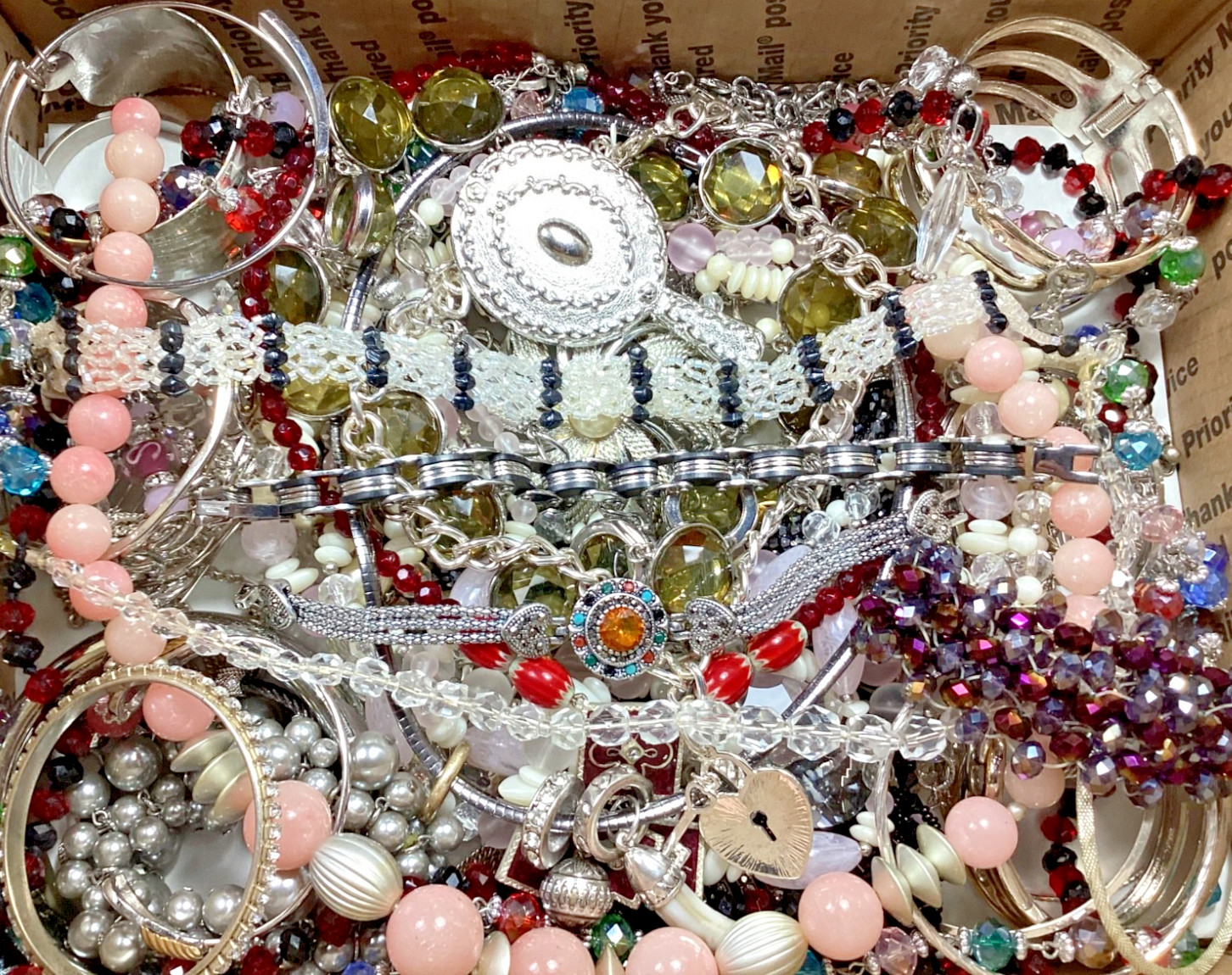 FASHION JEWELRY LOT RHINESTONE SILVER TONE NO BROKEN PIECES 9.64 POUNDS