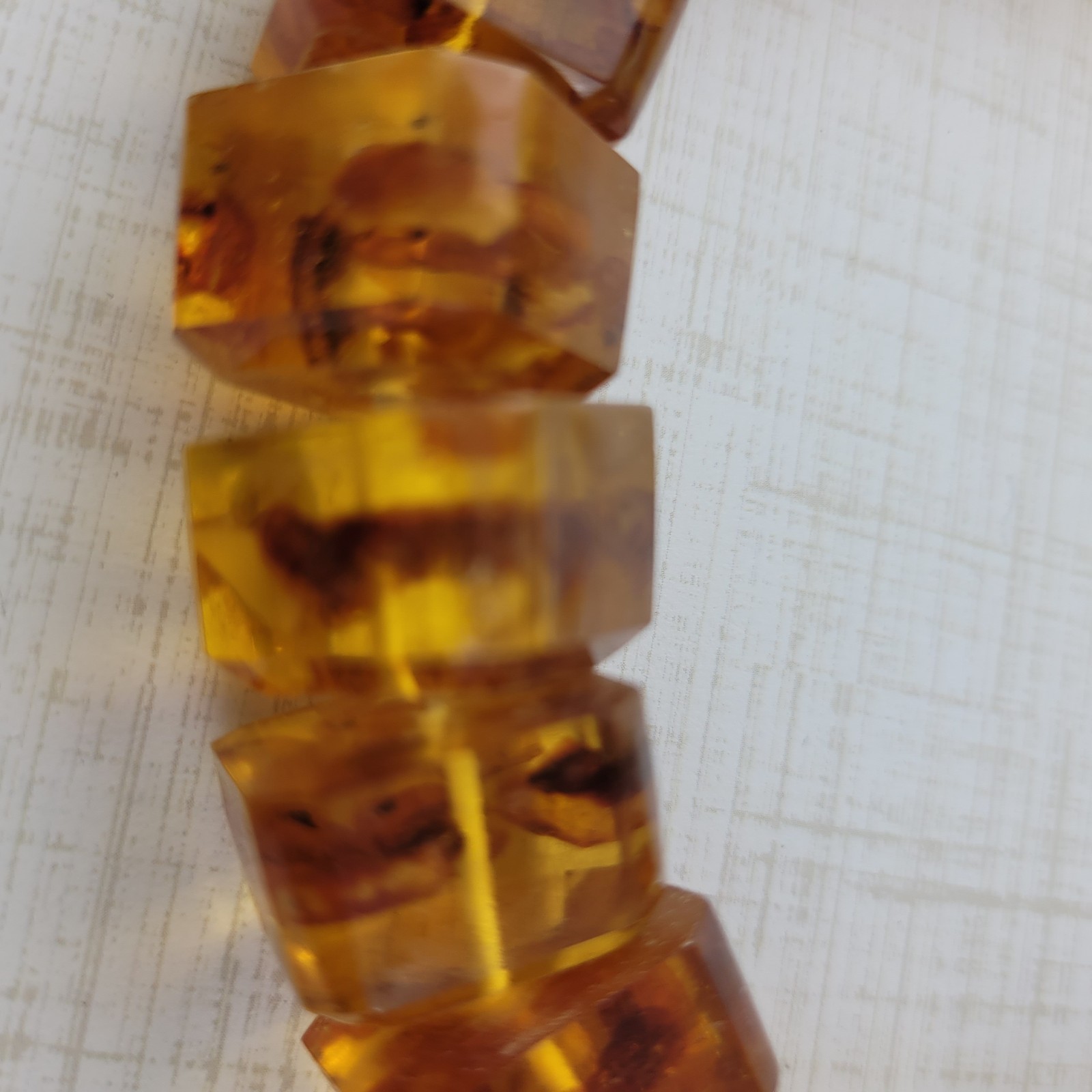 Vintage Faux Amber Golden Honey Chunky Cube Graduated Bead Necklace 28″ READ