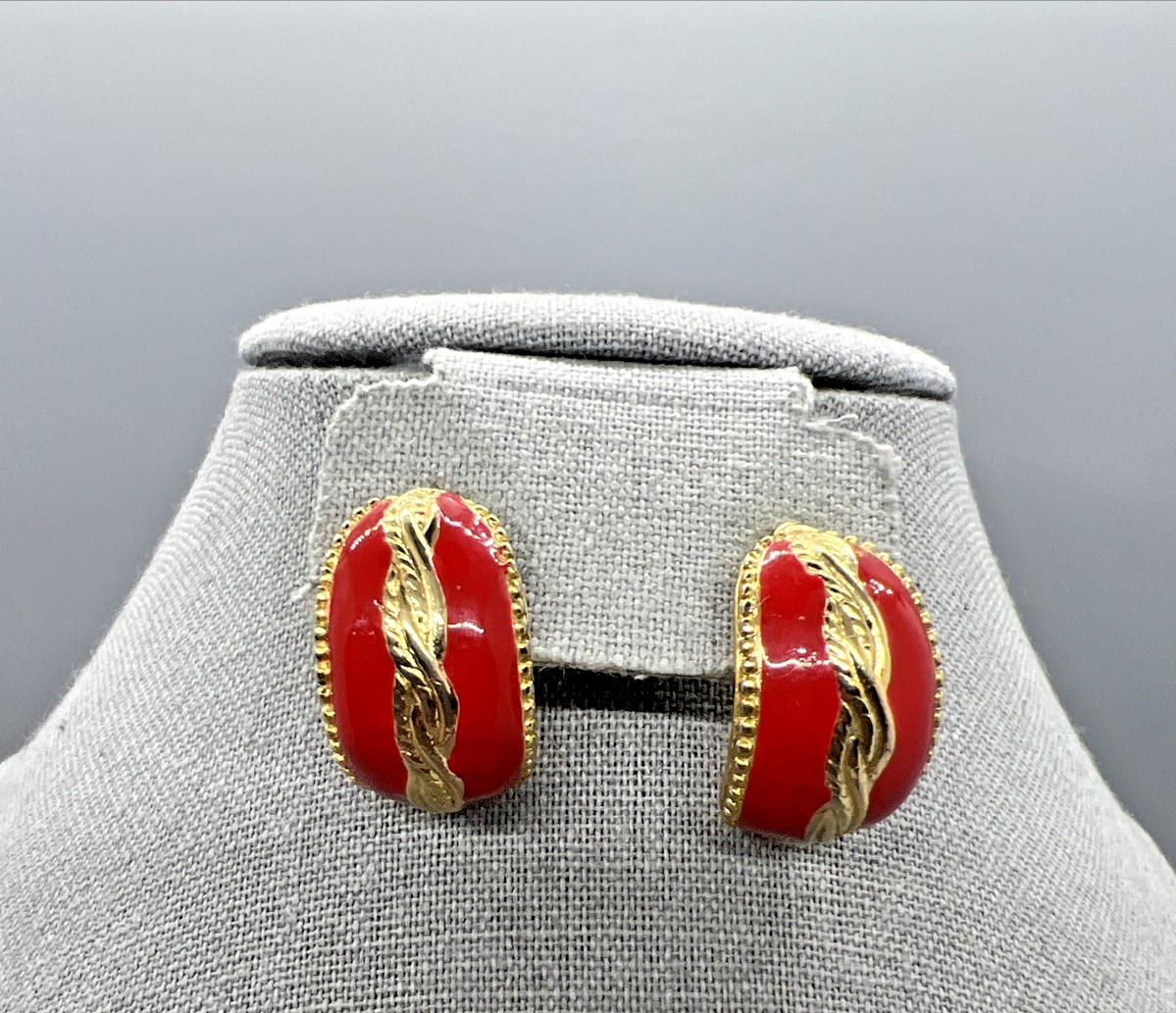 Vintage Red Enamel Gold Tone Post Earrings Statement Wavy Twist Design Bold 80s