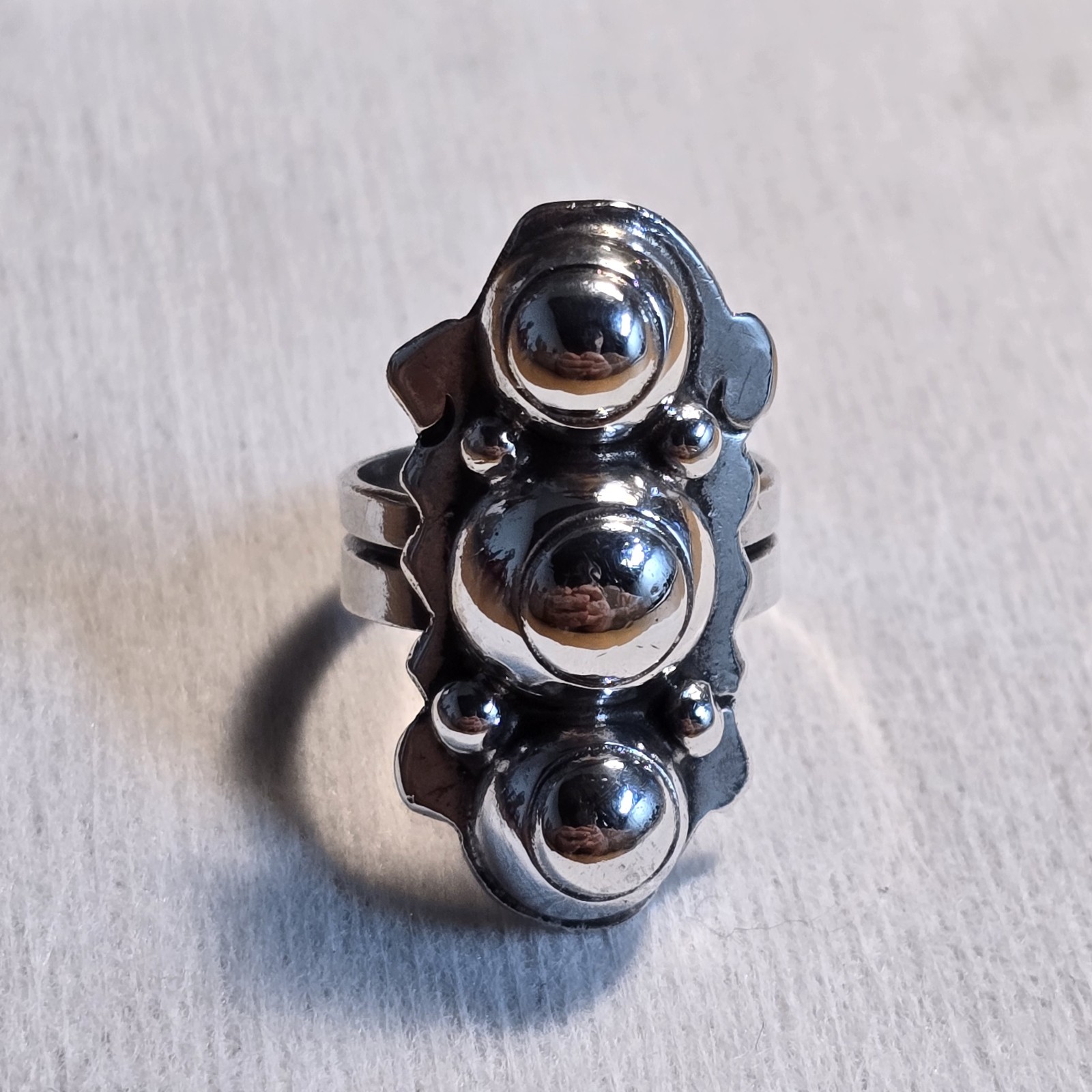 Taxco Mexico .980 Sterling Silver Triple Dome Modernist Ring Sz 5 Ring