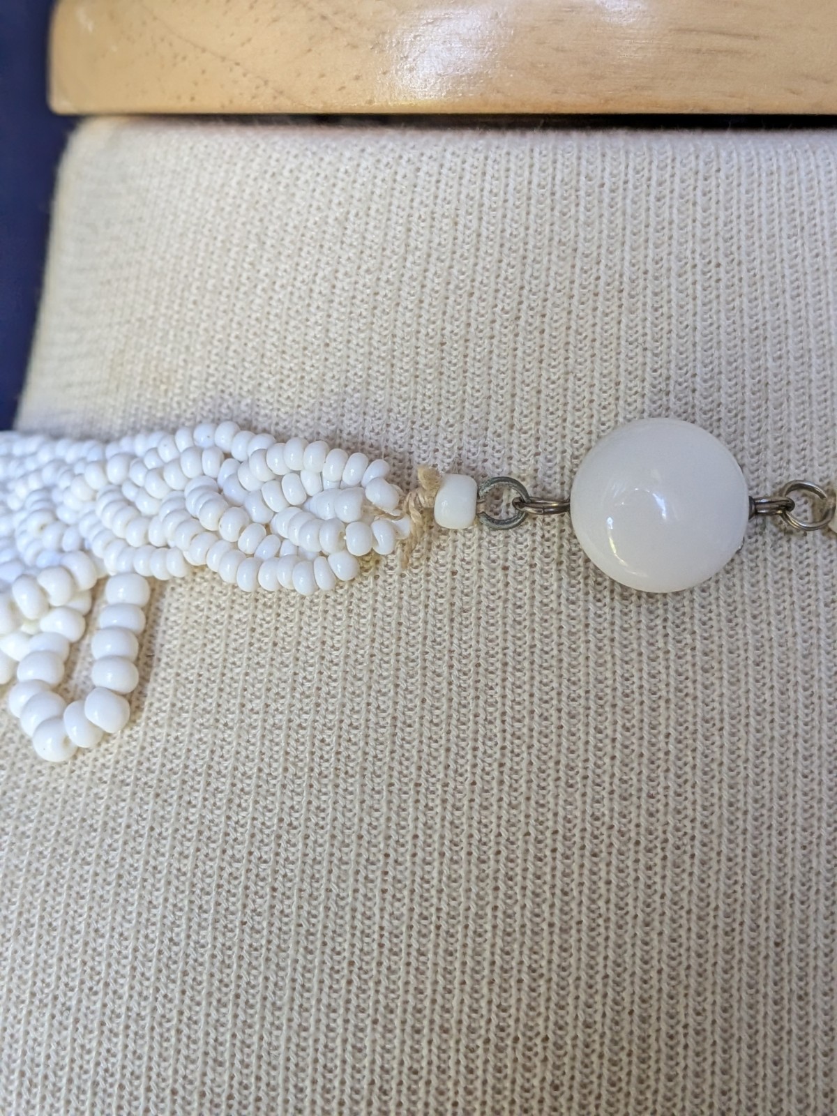 Vtg Japan MCM White Braided Seed Bead Scallop Fringe Collar 15″ Necklace AS IS
