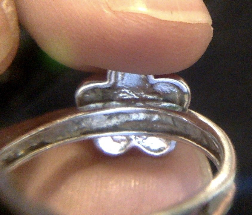 Black Opal Flower Ring Sterling Silver Ladies size 7 : PRETTY !