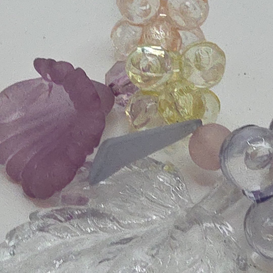 VINTAGE floral fruit salad leaves Necklace Beads Pastel Clear Costume 17″