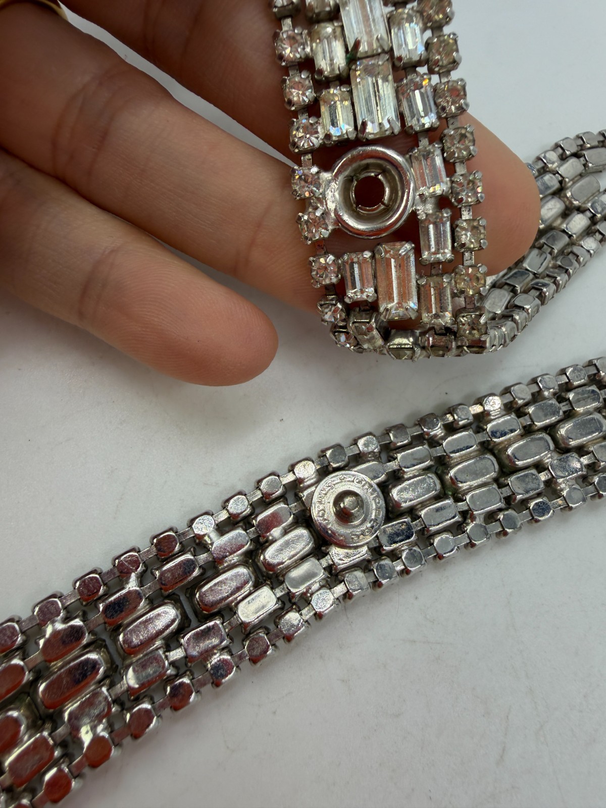 Vintage Necklace Rhinestone Crossover Snap Clear Statement 16 in PJ