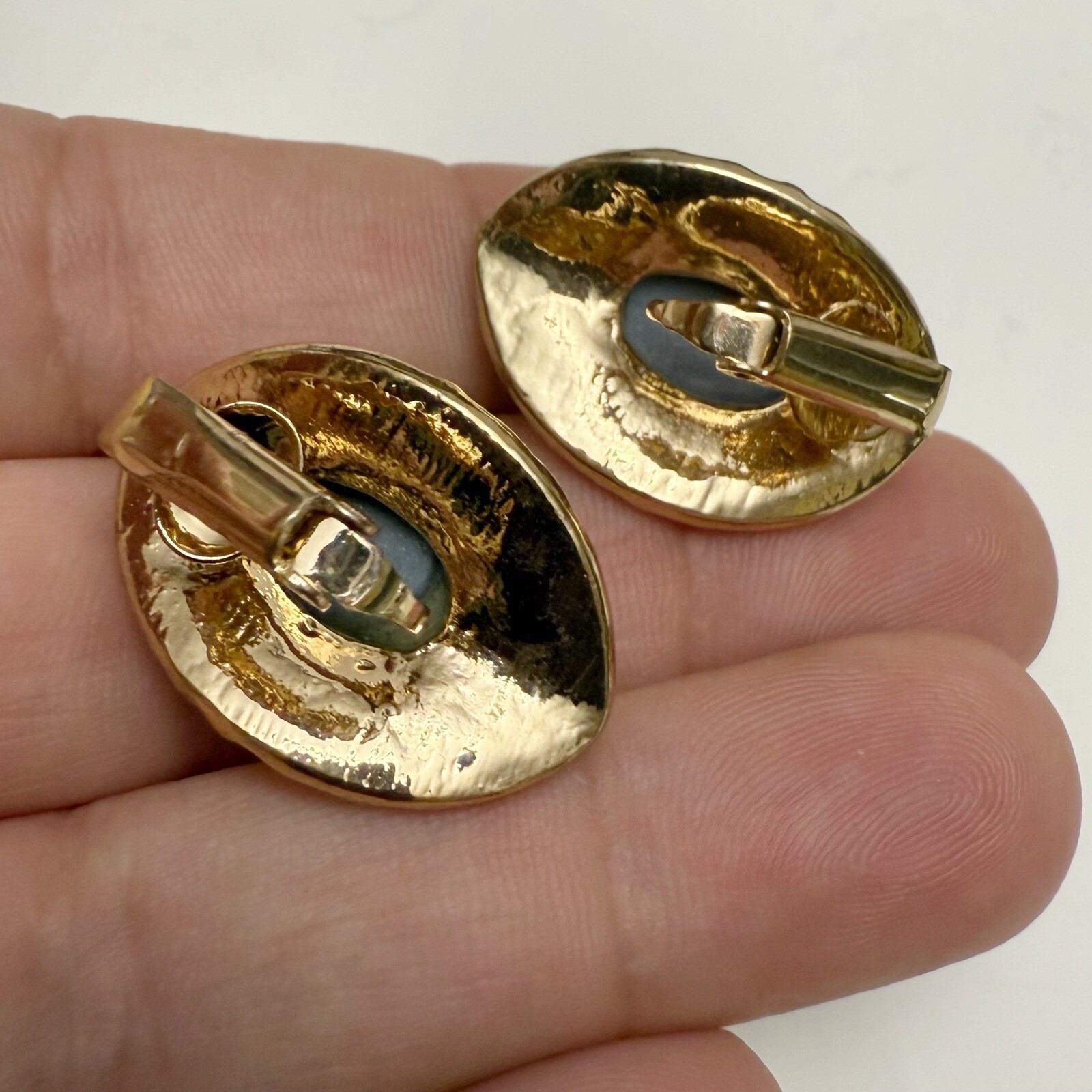 Vintage AB Glass Faceted Crystal Ornate Oval Curved Goldtone Clip On Earrings