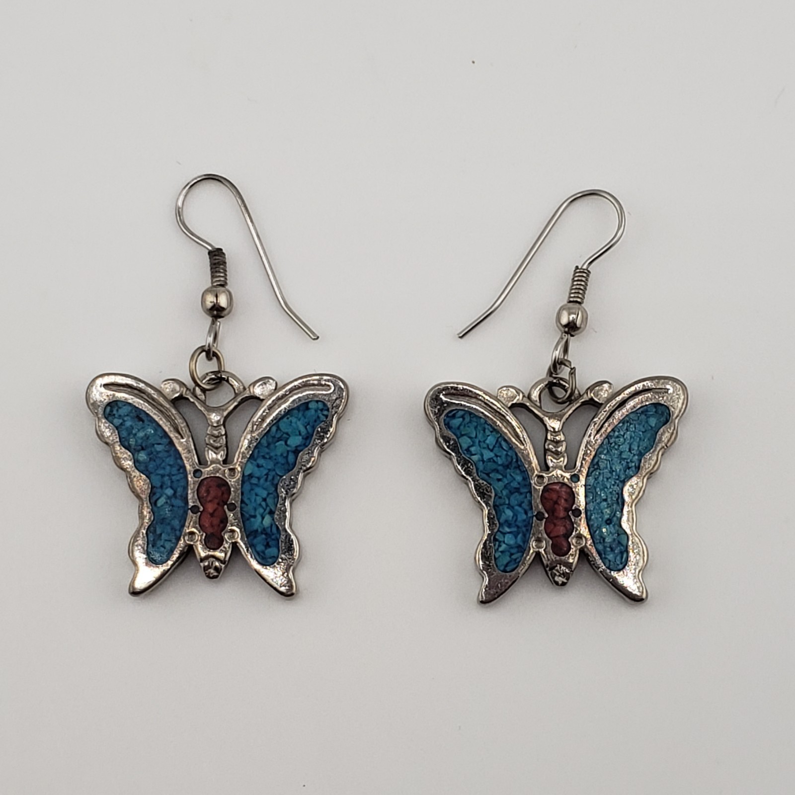 VTG Butterfly Dangle Earrings Silver Tone Turquoise Coral Chip Inlay Southwest