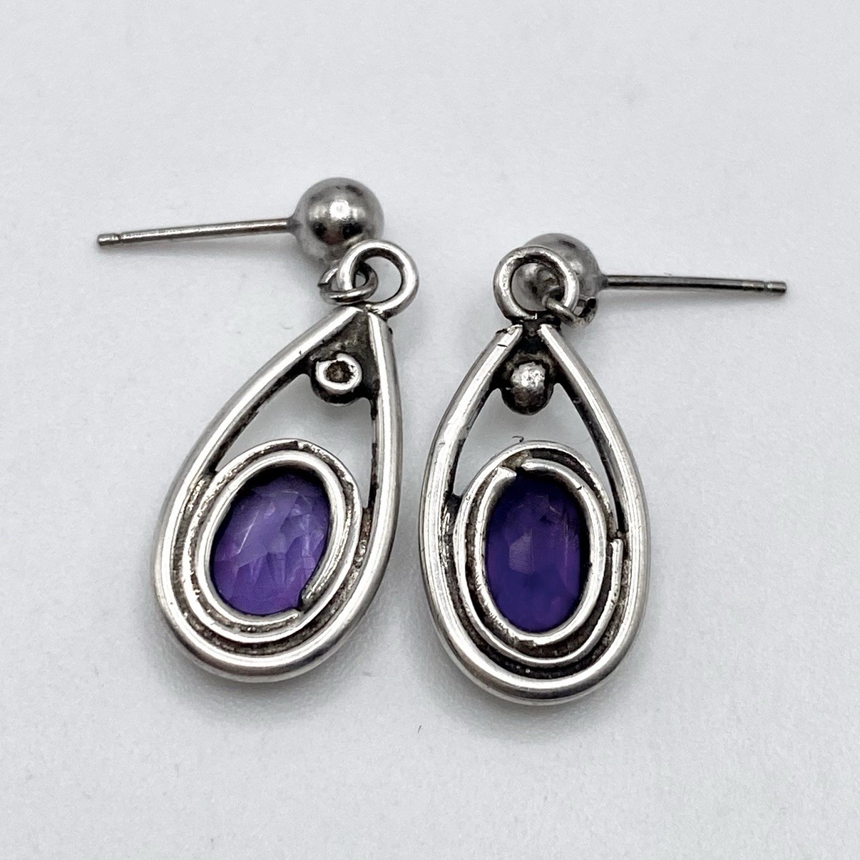 Vintage Amethyst Dangle Earrings Silver Teardrop Purple Gemstone