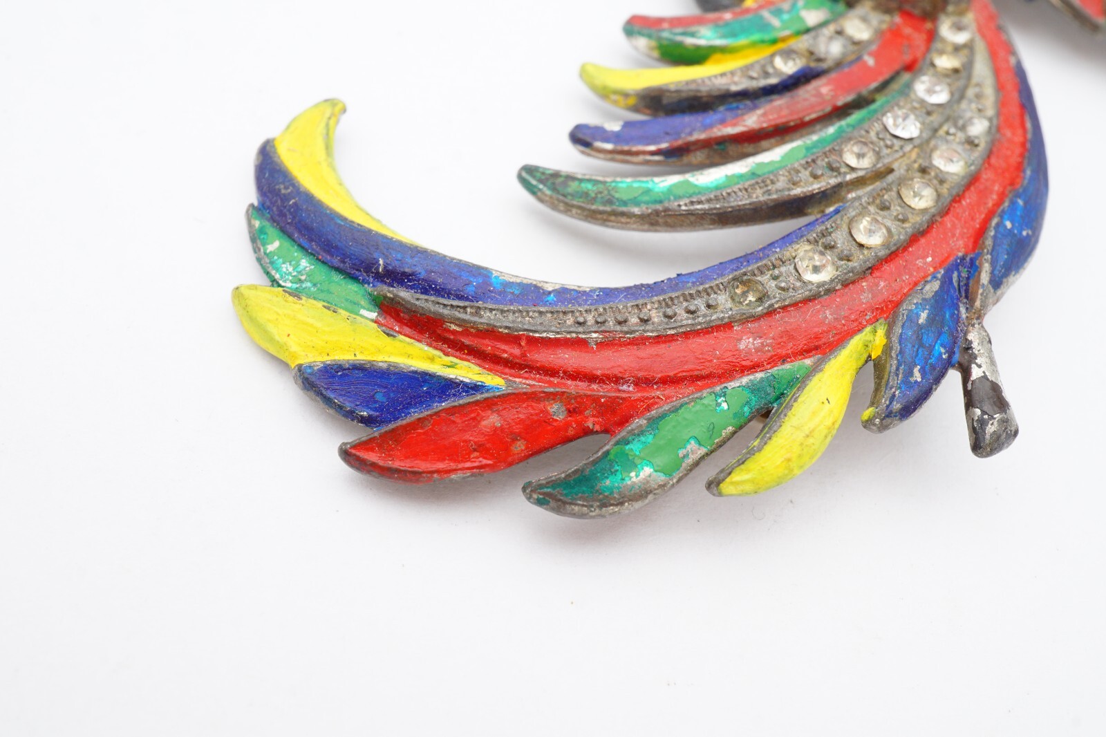 Vintage Brooch Pin Silver Tone Purple Rhinestone Enamel Peacock